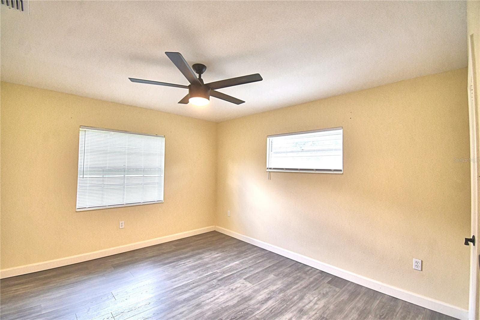 Single Family Residence at 3225 OAKLAND RD N, LAKELAND, photo 30 of 64