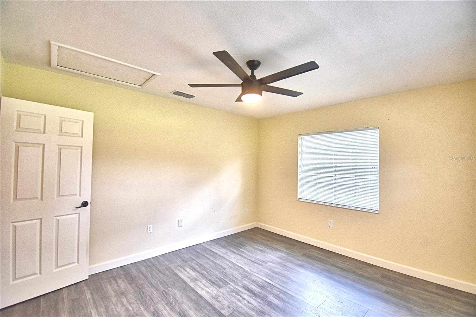 Single Family Residence at 3225 OAKLAND RD N, LAKELAND, photo 40 of 64