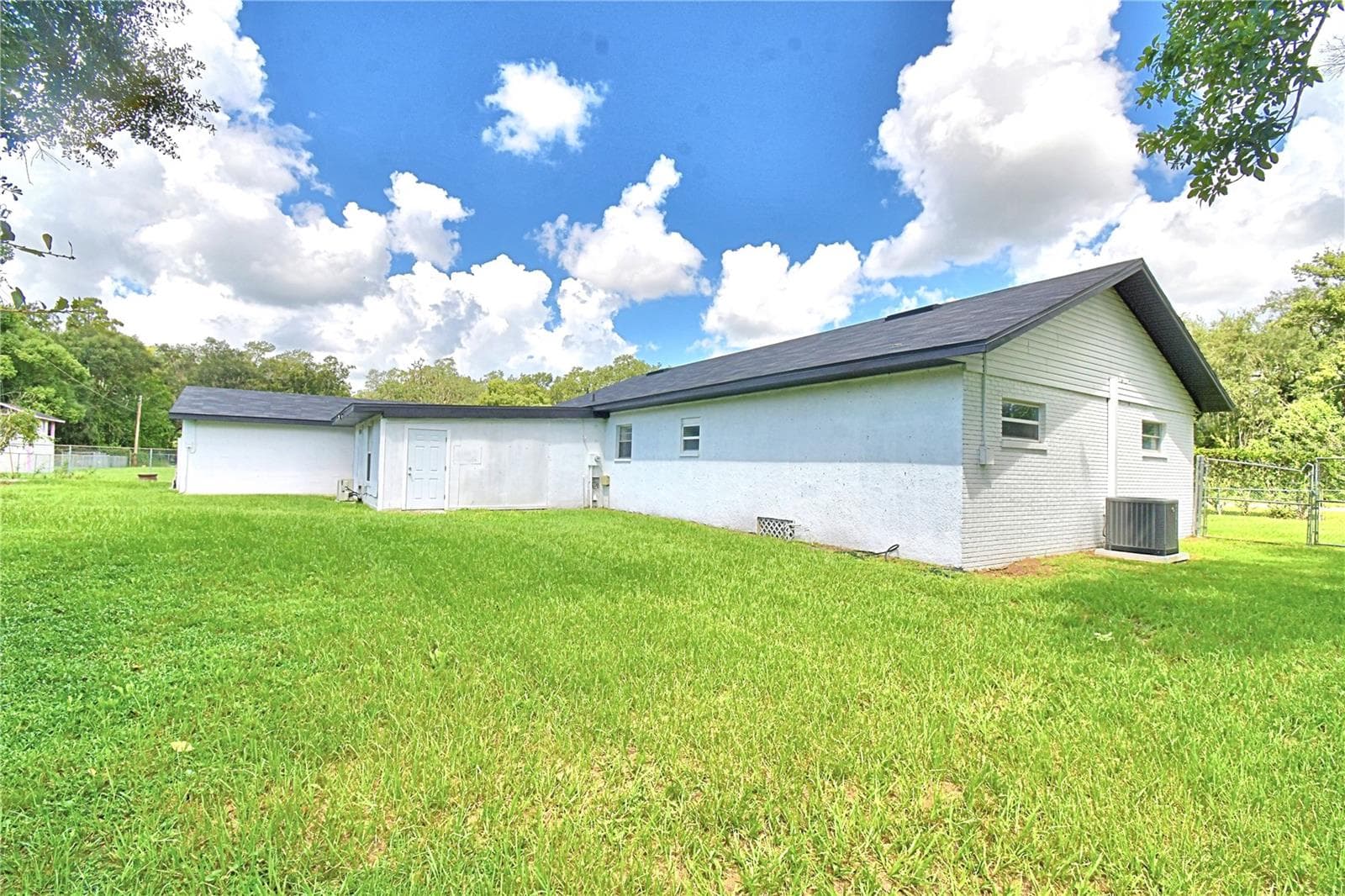 Single Family Residence at 3225 OAKLAND RD N, LAKELAND, photo 53 of 64