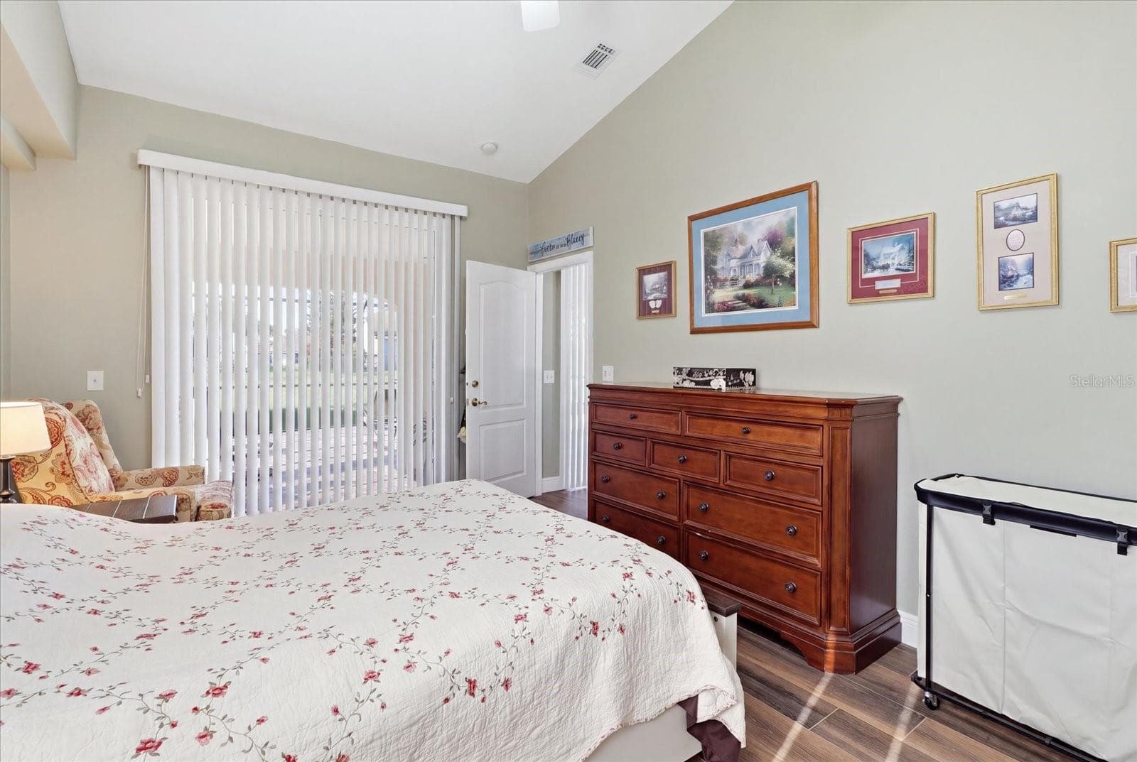 Single Family Residence at 14012 PULLMAN DR, SPRING HILL, photo 15 of 30