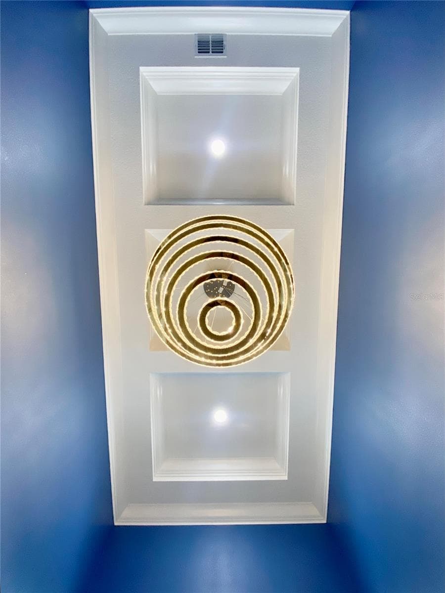 Coffered Ceilings offers a "classical look" - 1614 JEANETTE ST, APOPKA