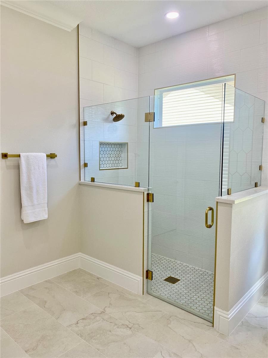 Separate Shower - 1614 JEANETTE ST, APOPKA