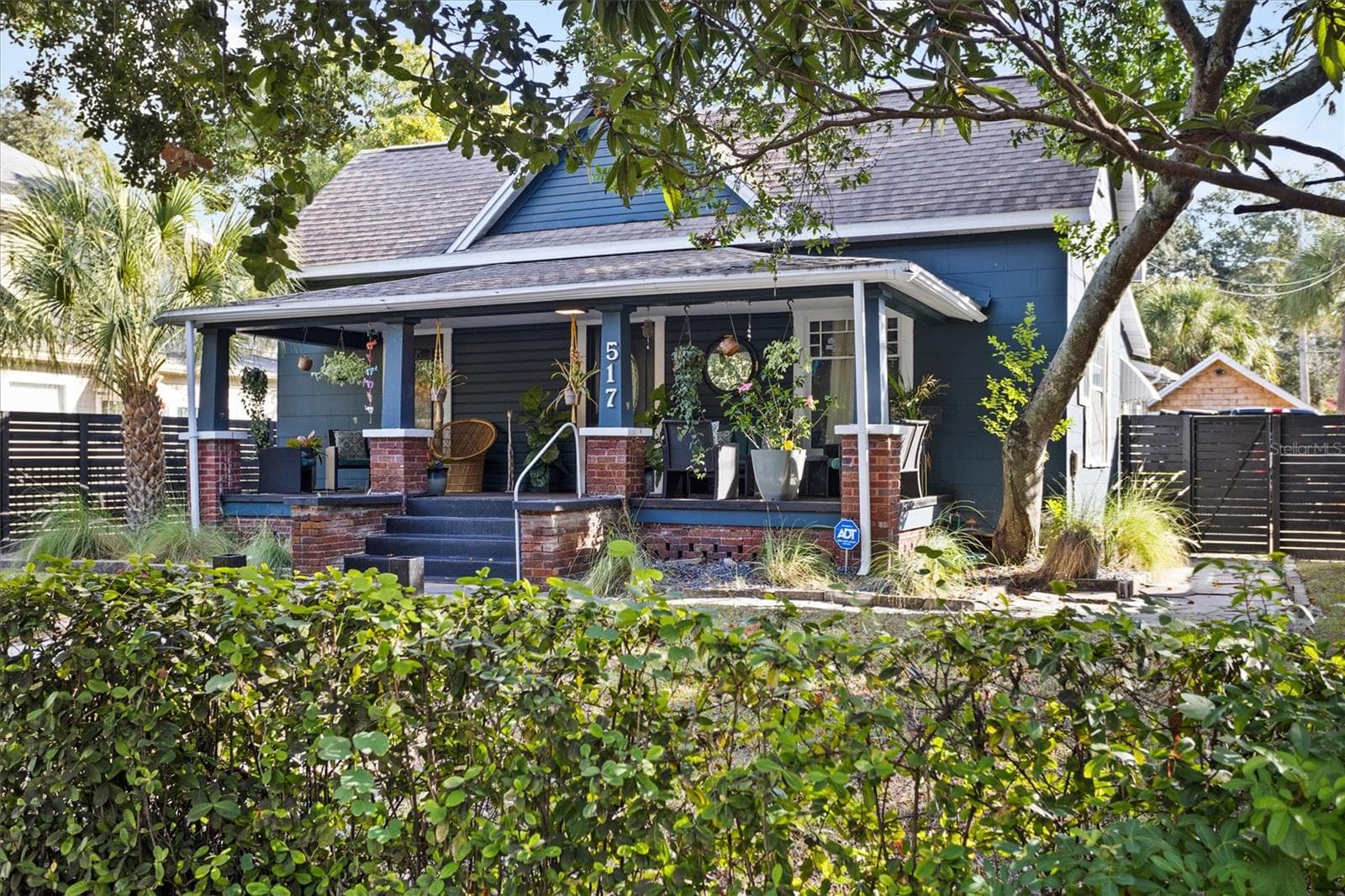 Single Family Residence at 517 8TH ST N, ST PETERSBURG, photo 3 of 52