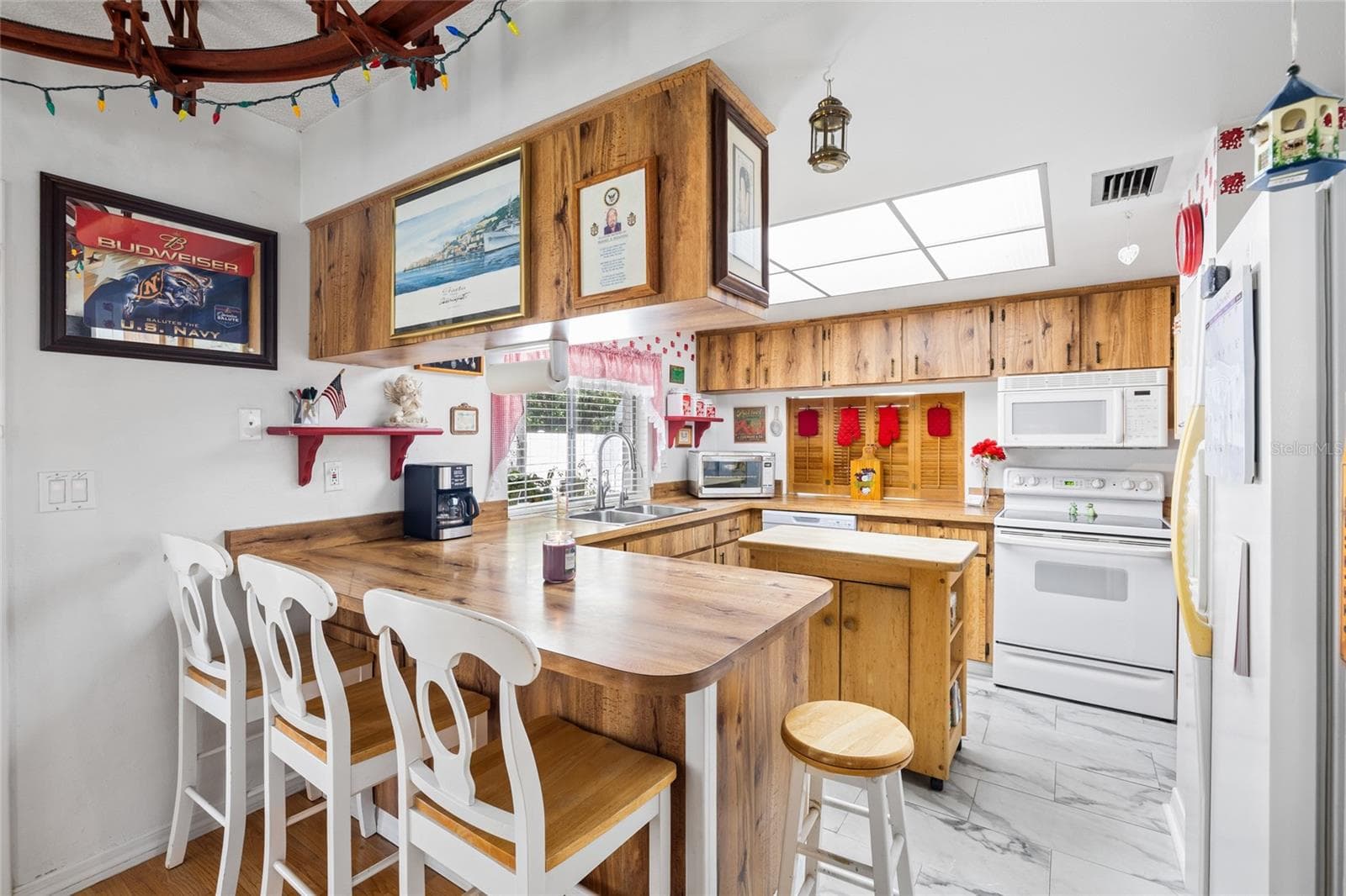 Single Family Residence at 2210 CITRUS HILL RD, PALM HARBOR, photo 16 of 59