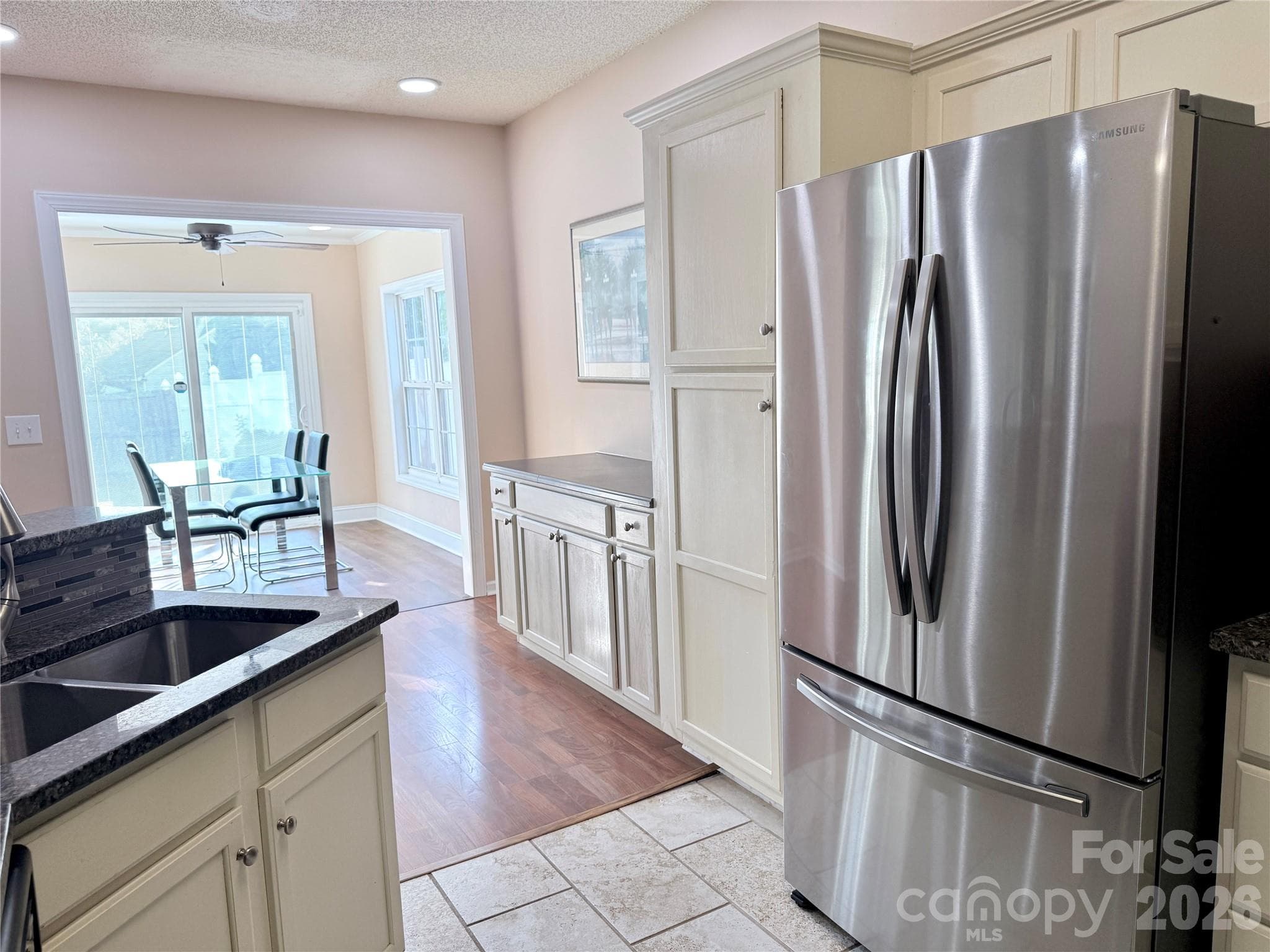 Single Family Residence at 10323 Green Hedge Avenue, Charlotte, photo 13 of 35