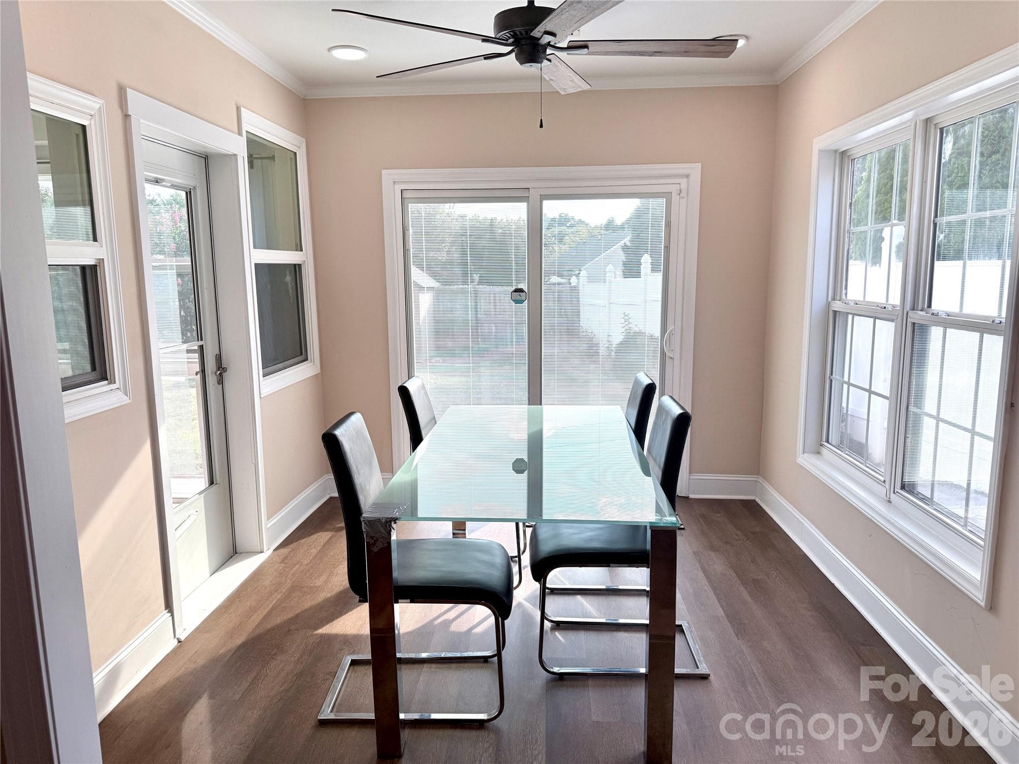 Single Family Residence at 10323 Green Hedge Avenue, Charlotte, photo 14 of 35