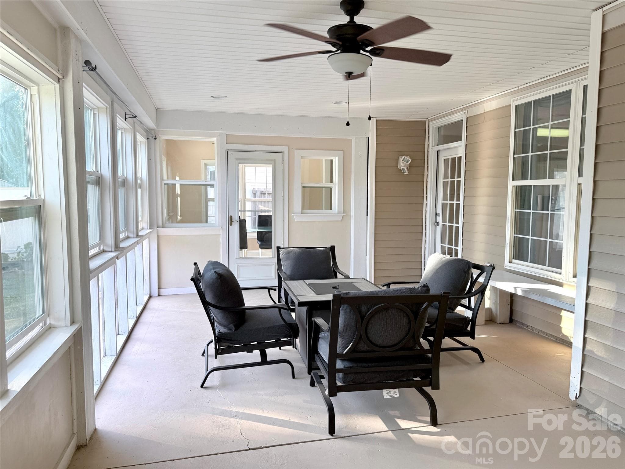 Single Family Residence at 10323 Green Hedge Avenue, Charlotte, photo 30 of 35