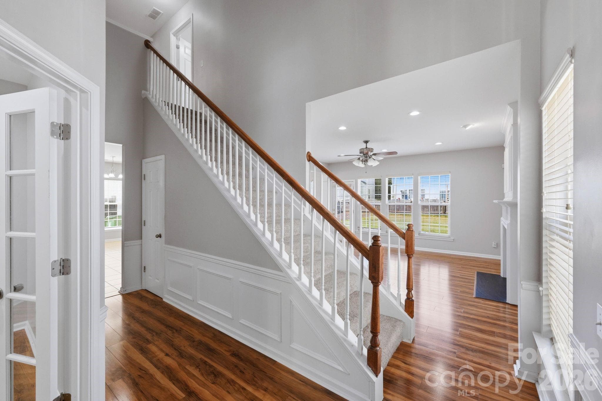 Single Family Residence at 11239 Cypress View Drive, Charlotte, photo 14 of 27