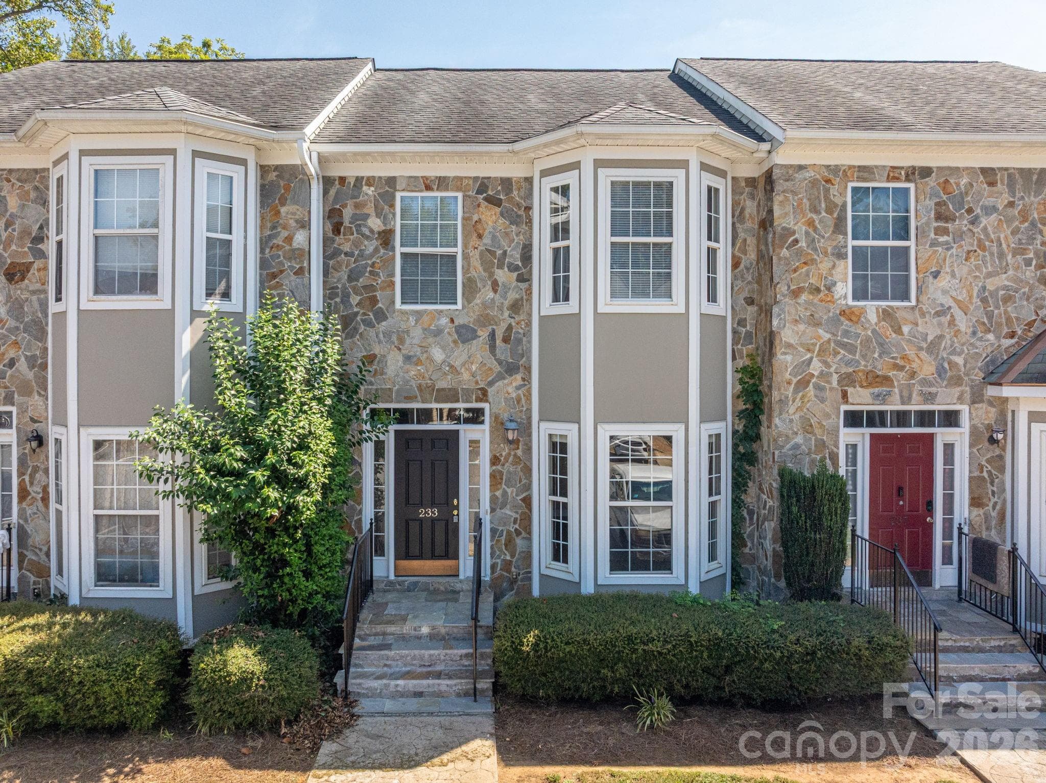 233 Southgate Lane