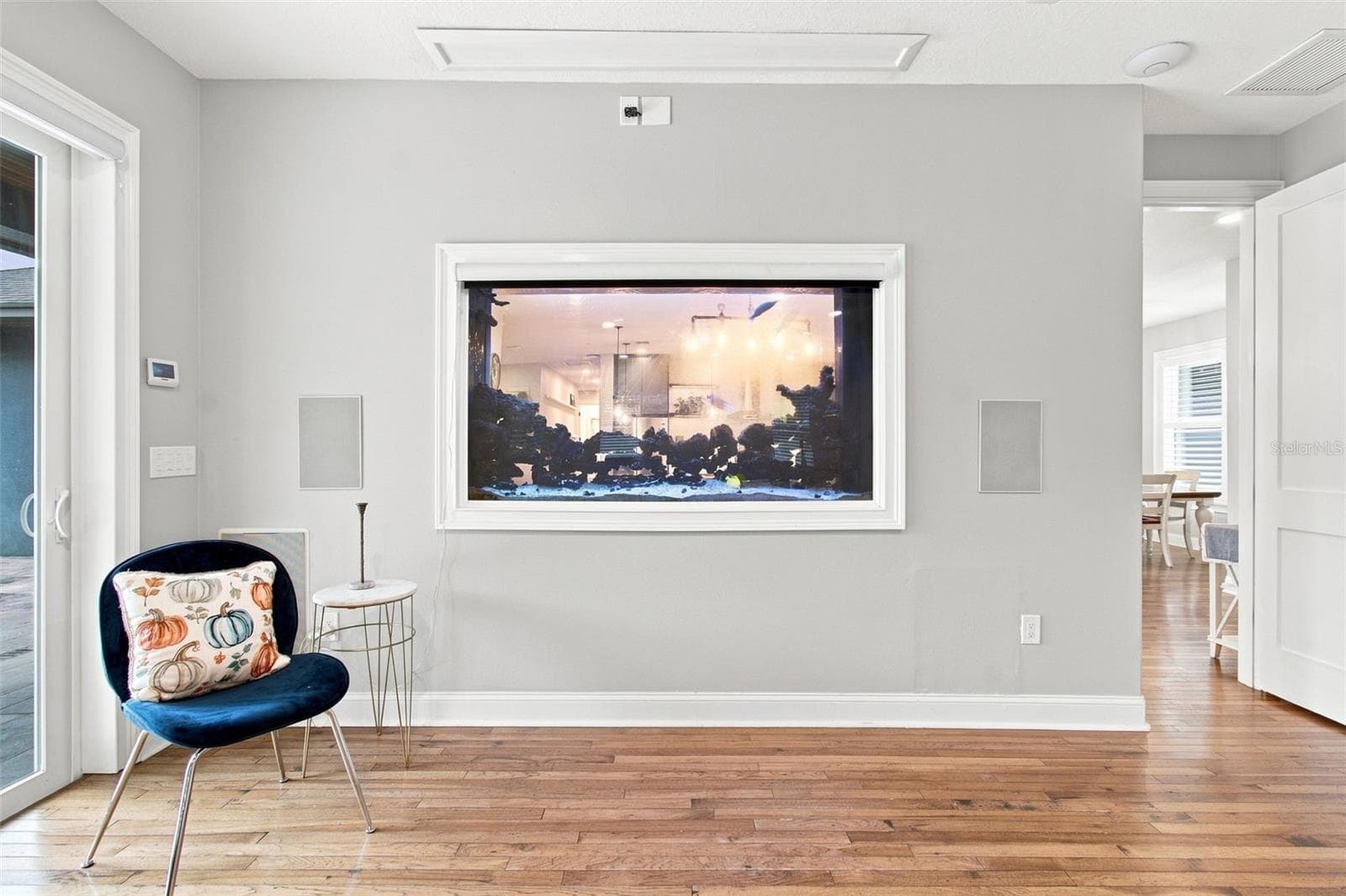 PRIMARY SITTING AREA AND AQUARIUM - 14122 CHESTERFIELD TRL, HUDSON