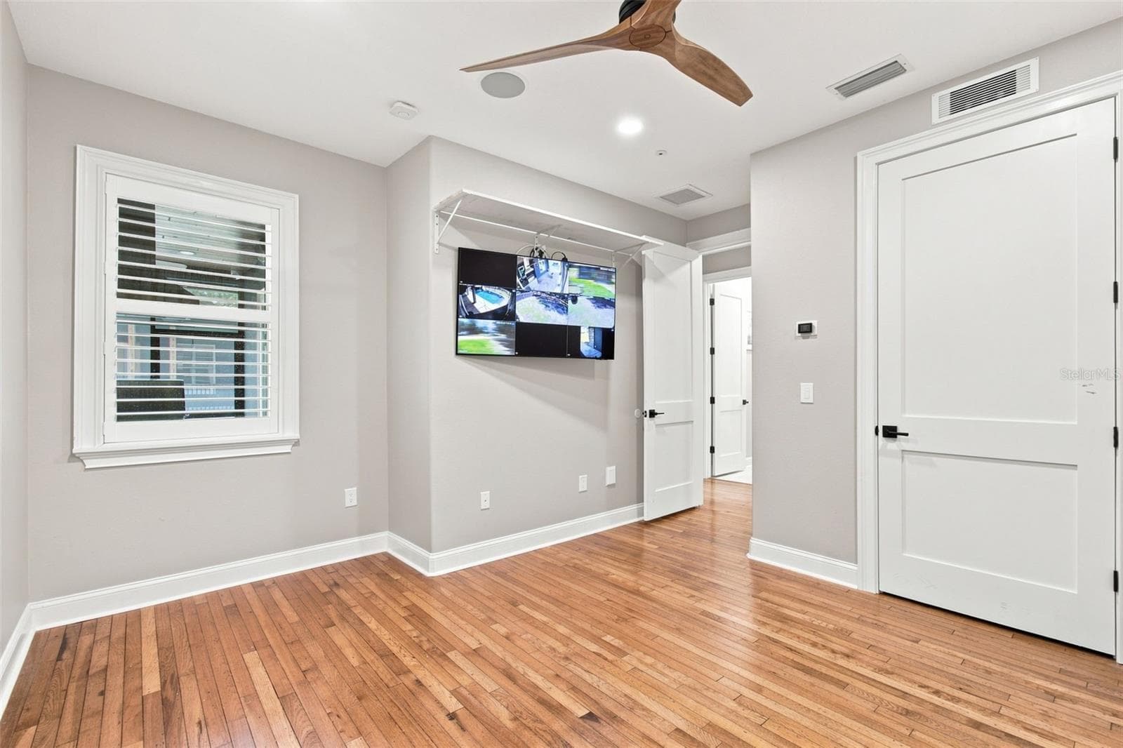EXTENSIVE SECURITY SYSTEM CONVEYS WITH THIS HOME - 14122 CHESTERFIELD TRL, HUDSON