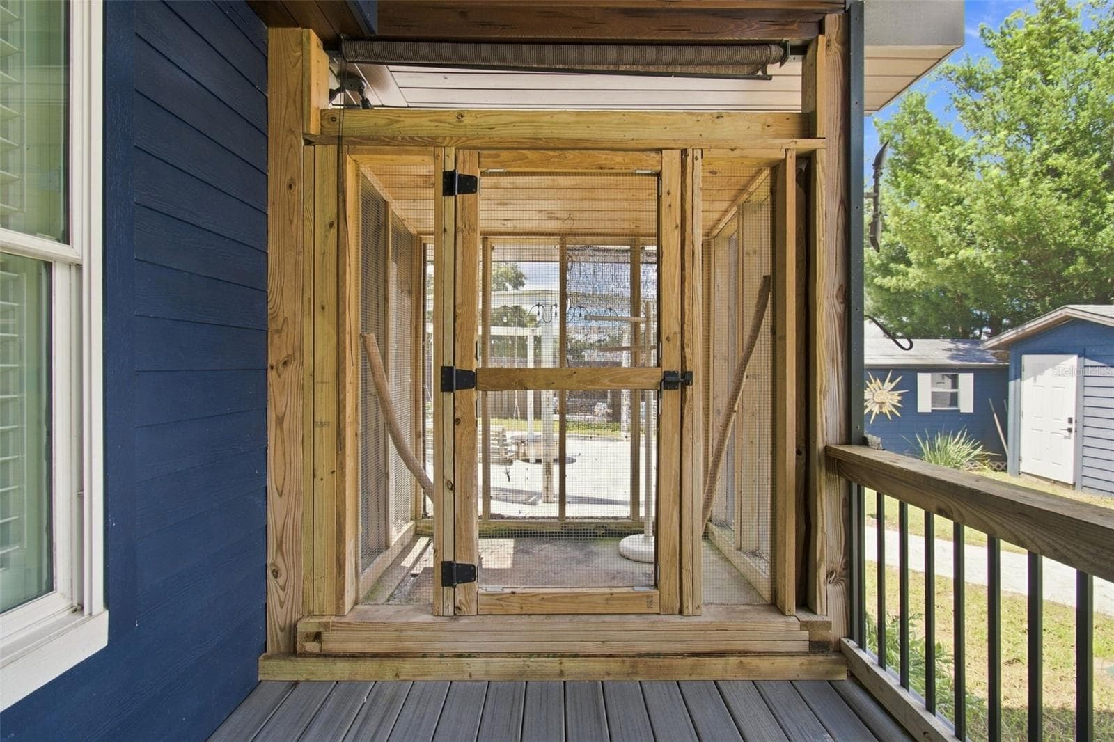 GUEST COTTAGE BIRD CAGE - 14122 CHESTERFIELD TRL, HUDSON