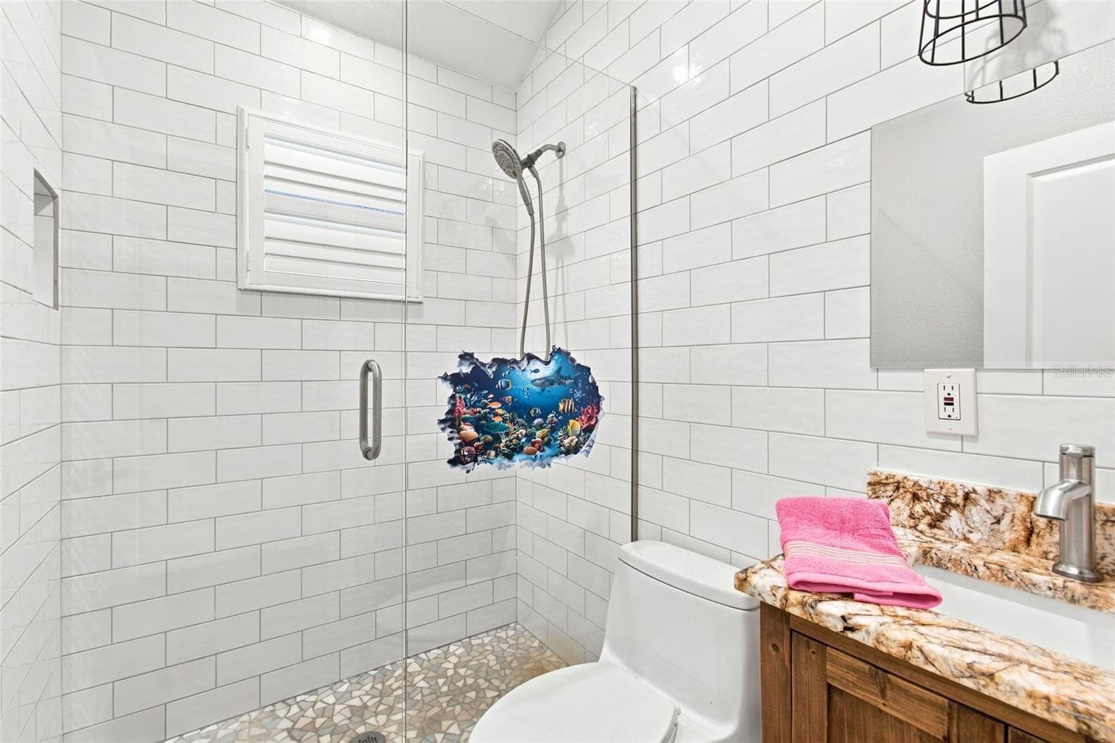 GUEST COTTAGE CUSTOM SHOWER - 14122 CHESTERFIELD TRL, HUDSON