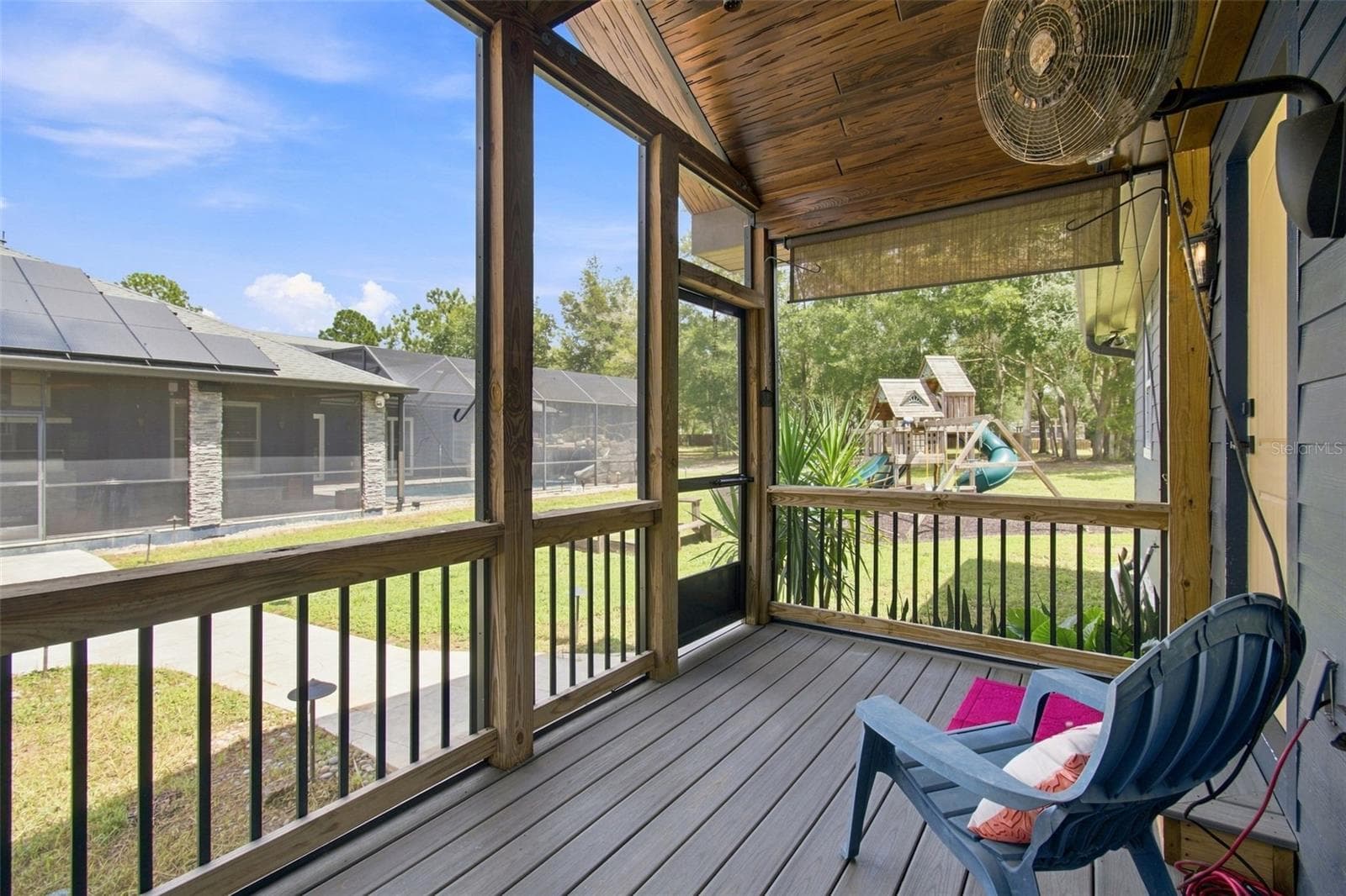 FRONT PORCH WITH A VIEW - 14122 CHESTERFIELD TRL, HUDSON