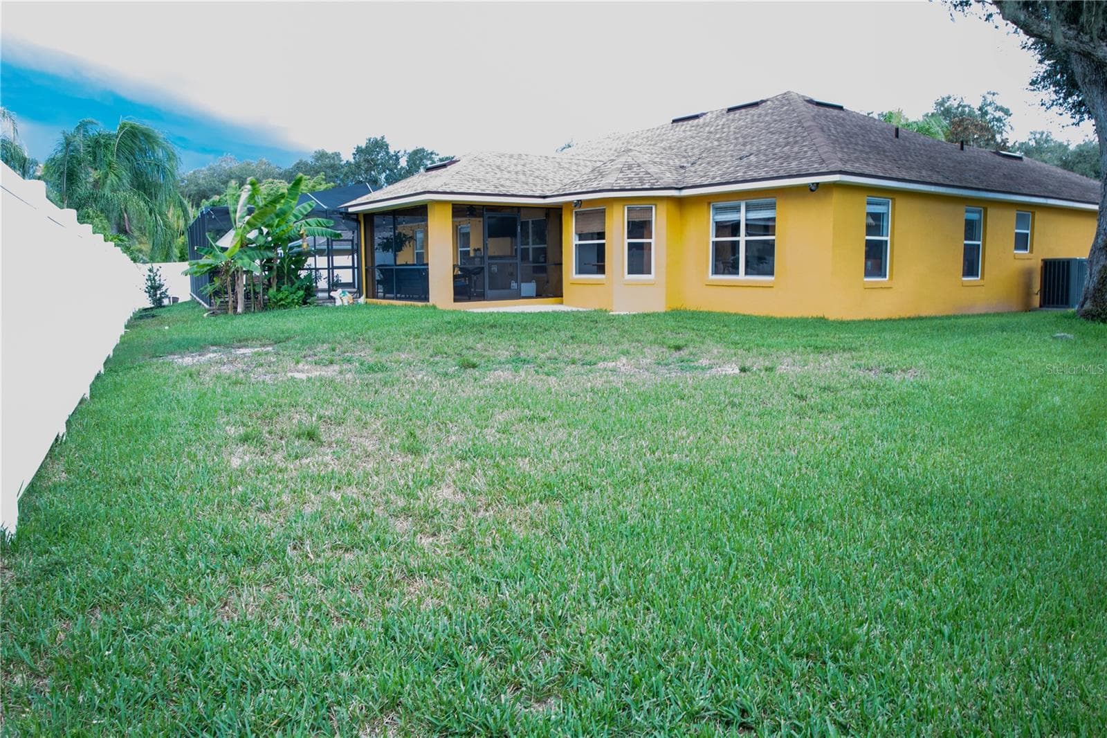 Rear Exposure with Very Large Backyard - 6093 VELVET LOOP, LAKELAND