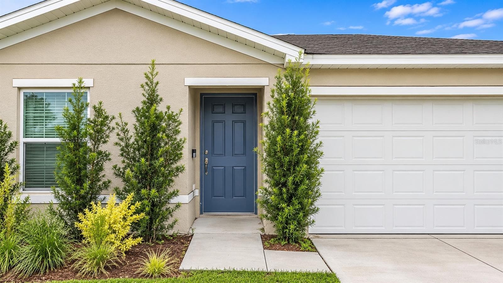 Single Family Residence at 1876 IOWA DR, SUMTERVILLE, photo 8 of 62
