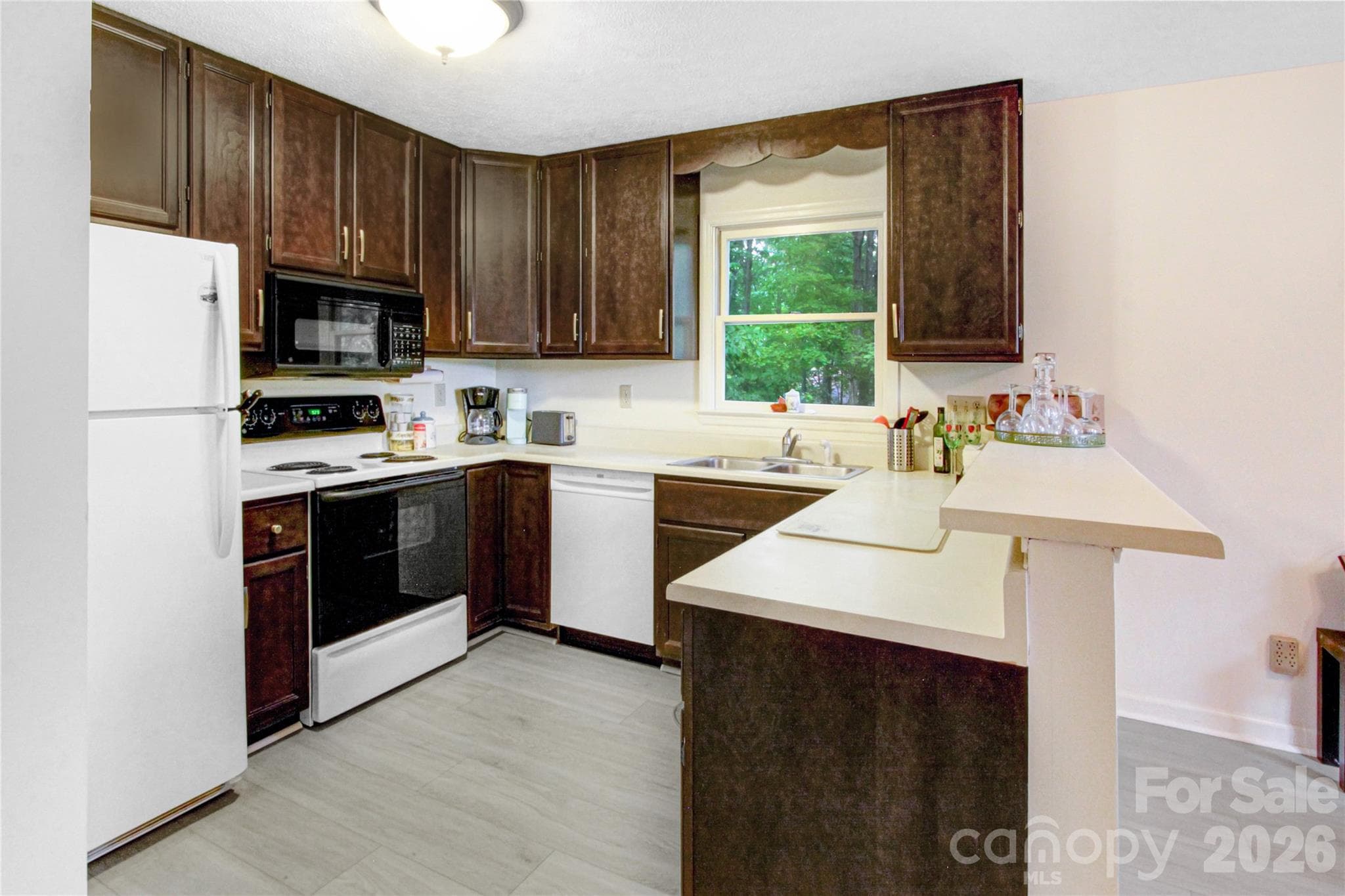 Condominium at 73 Toxaway Views Drive, Lake Toxaway, photo 21 of 42