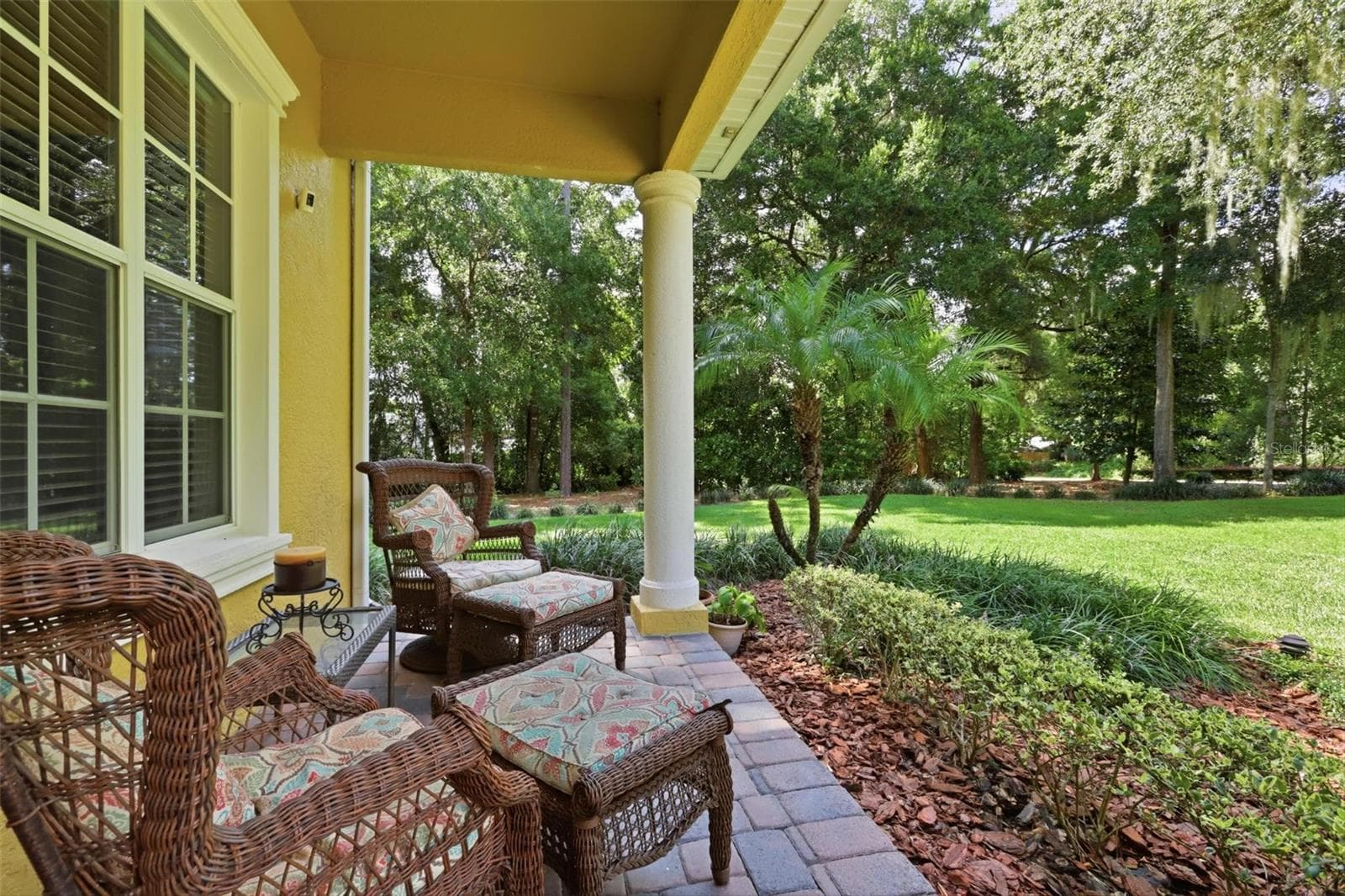 Single Family Residence at 2600 WINNEMISSETT OAKS DR, DELAND, photo 7 of 92