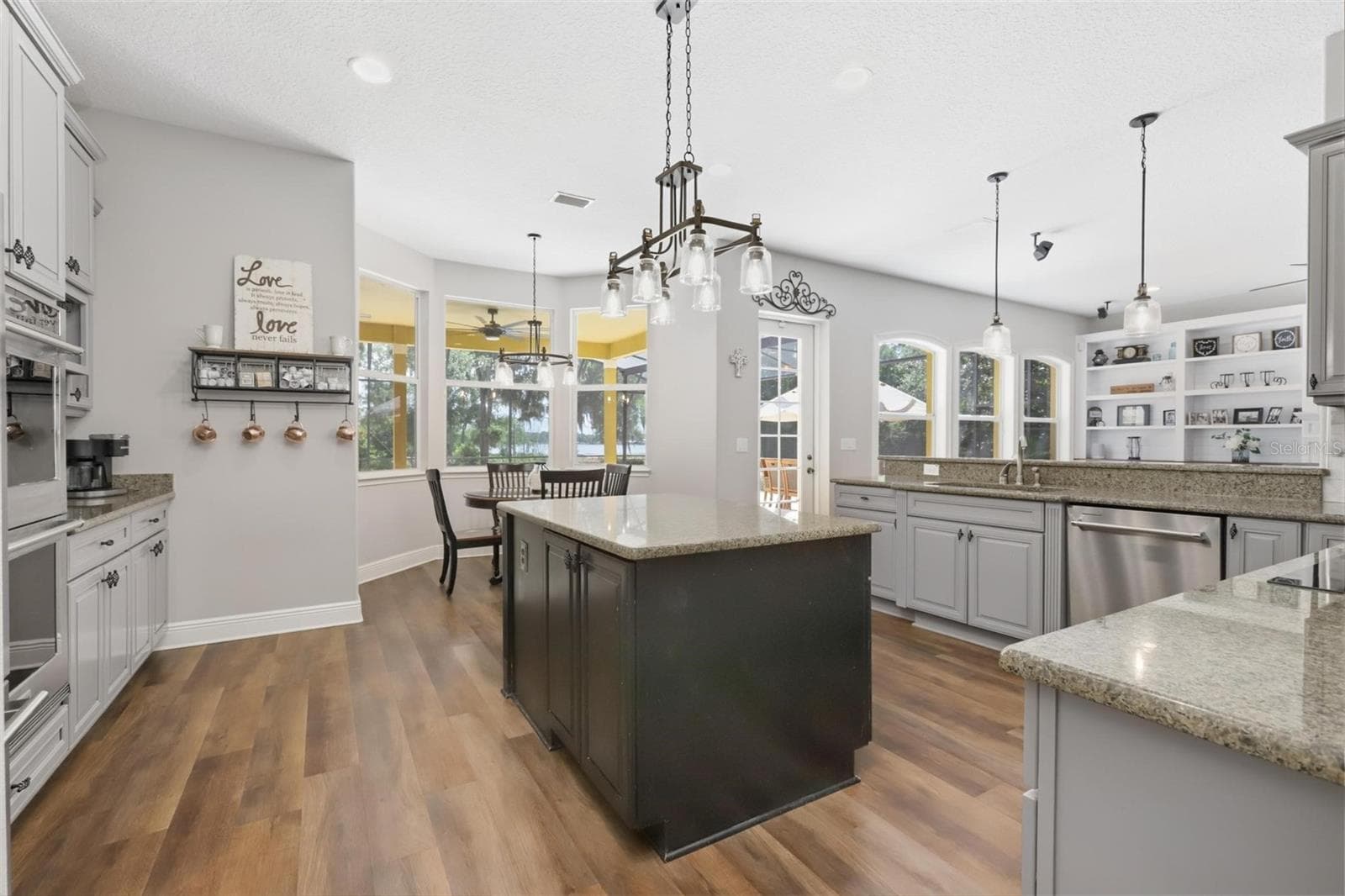 Single Family Residence at 2600 WINNEMISSETT OAKS DR, DELAND, photo 19 of 92