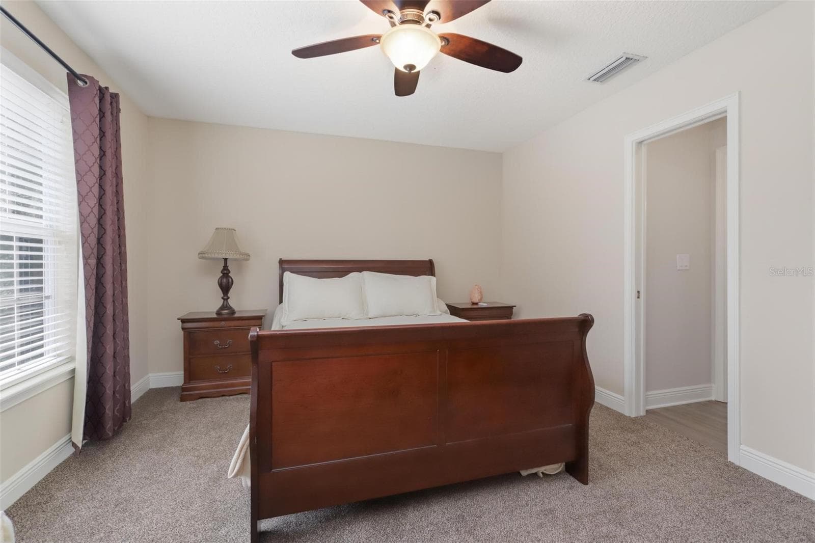 Single Family Residence at 2600 WINNEMISSETT OAKS DR, DELAND, photo 38 of 92