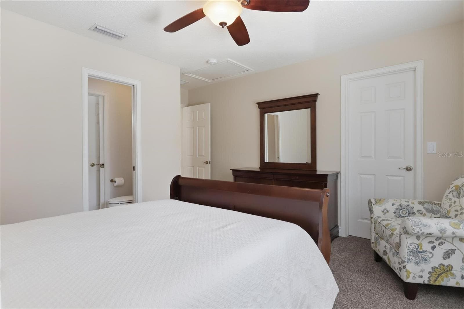 Single Family Residence at 2600 WINNEMISSETT OAKS DR, DELAND, photo 40 of 92