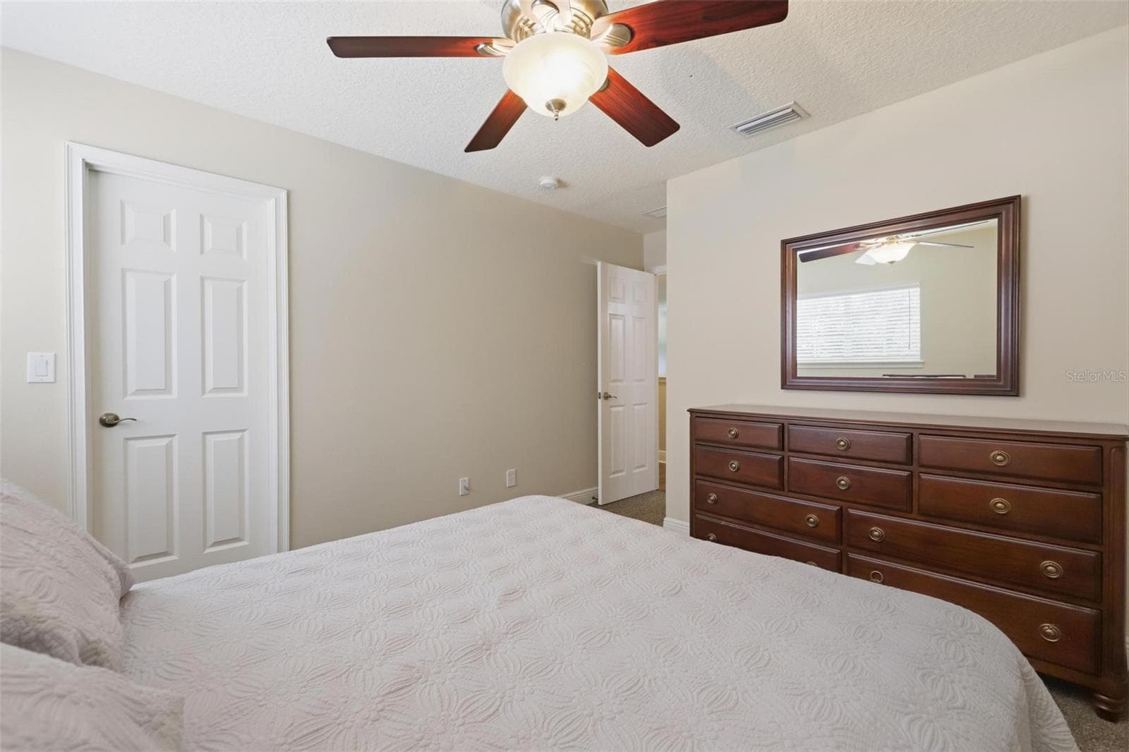 Single Family Residence at 2600 WINNEMISSETT OAKS DR, DELAND, photo 45 of 92