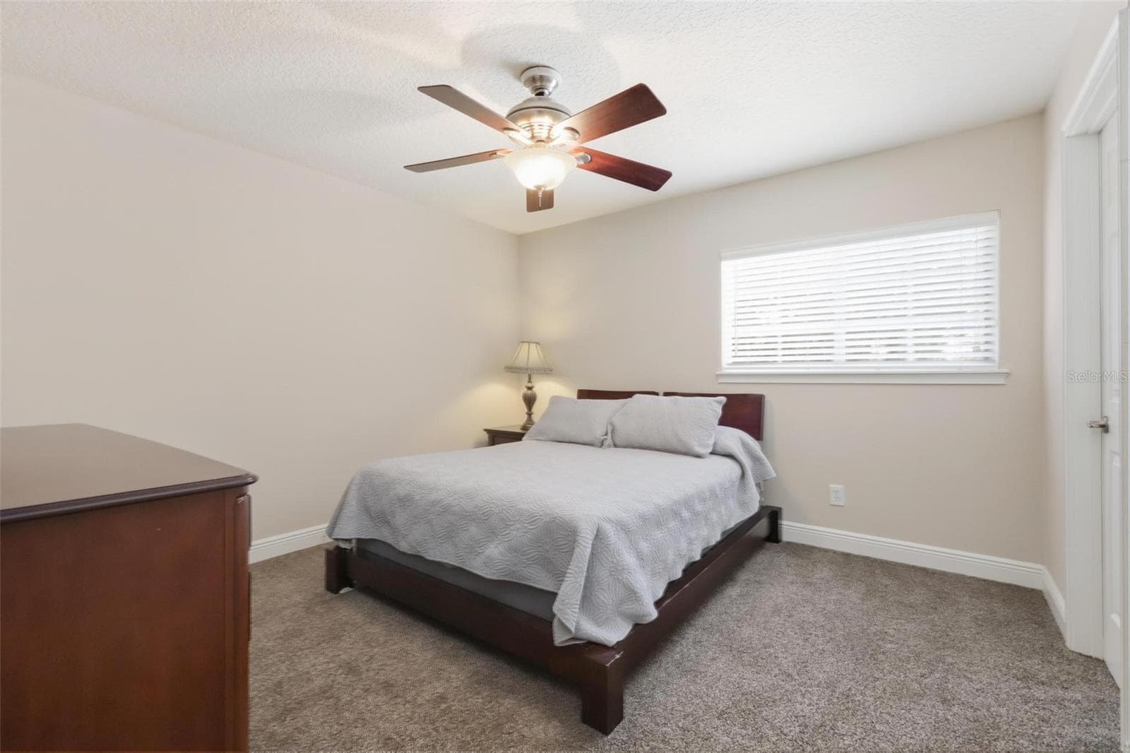 Single Family Residence at 2600 WINNEMISSETT OAKS DR, DELAND, photo 47 of 92
