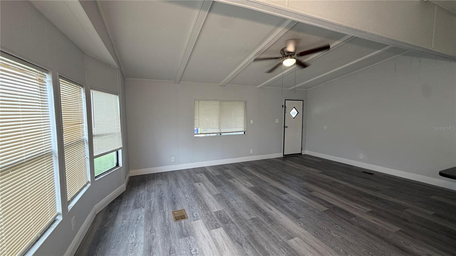 Manufactured Home at 2310 LAKOTA LN, ST CLOUD, photo 10 of 35
