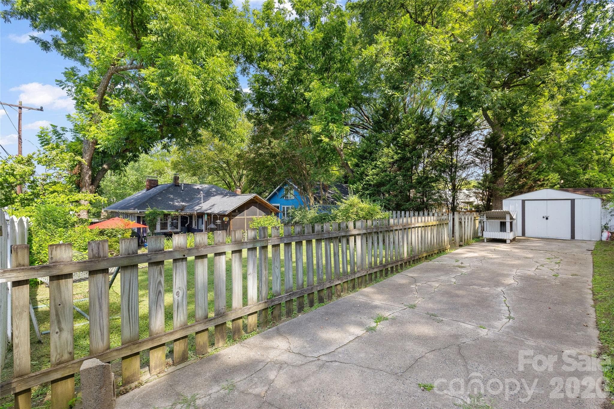 Single Family Residence at 1900 Thomas Avenue, Charlotte, photo 31 of 41