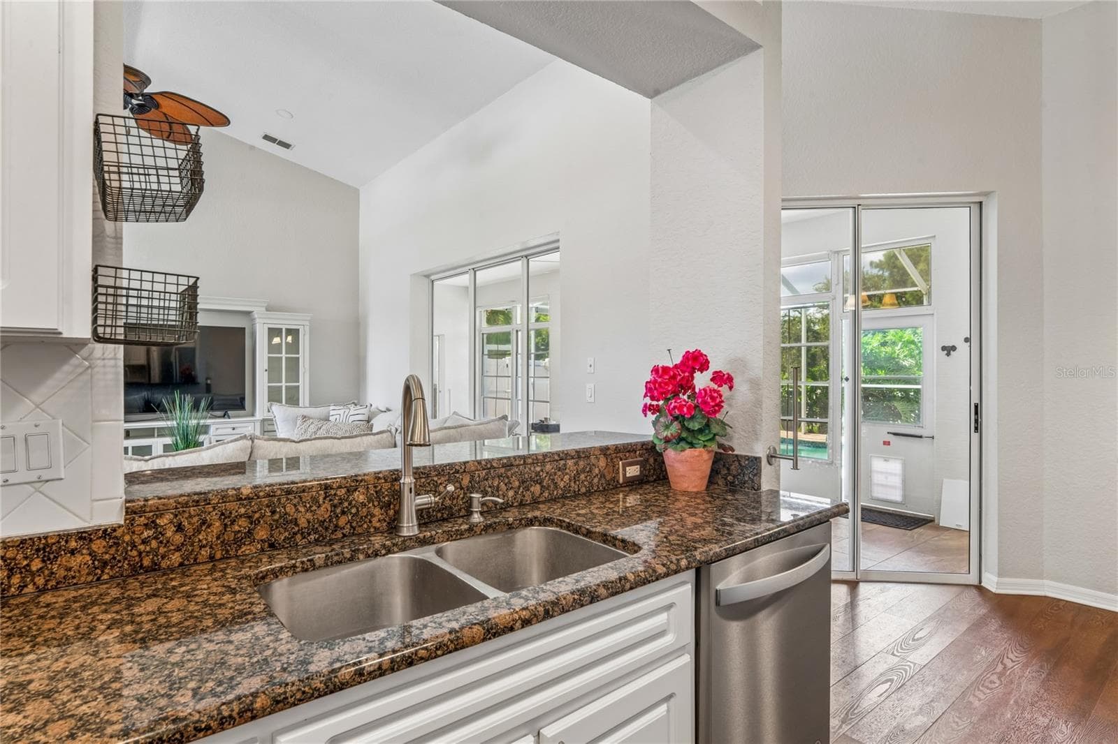 Single Family Residence at 23218 CYPRESS TRAIL DR, LUTZ, photo 13 of 78