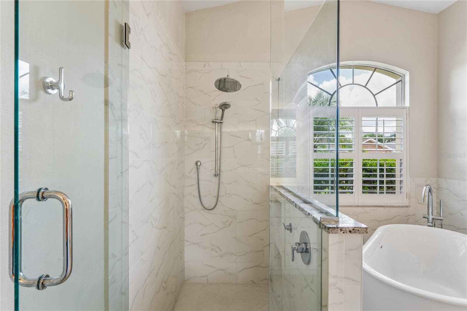 Primary Bathroom - 23218 CYPRESS TRAIL DR, LUTZ