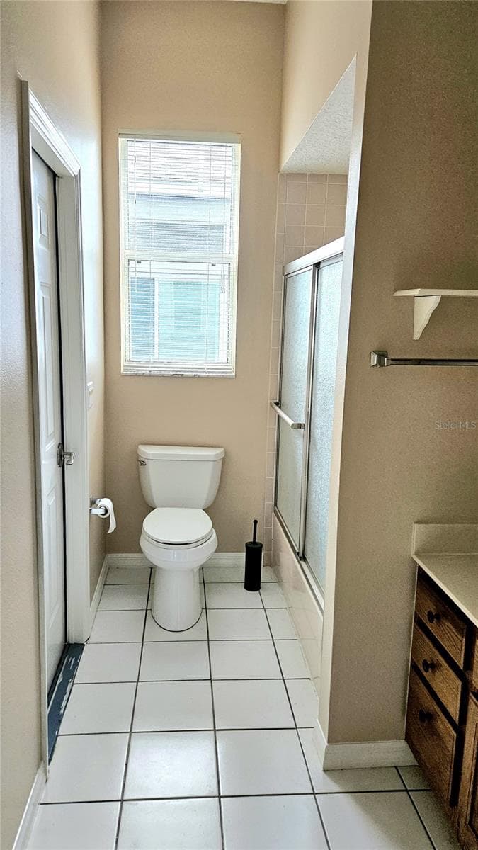 Guest Area Full Bath - 730 SAN MARINO DR, THE VILLAGES