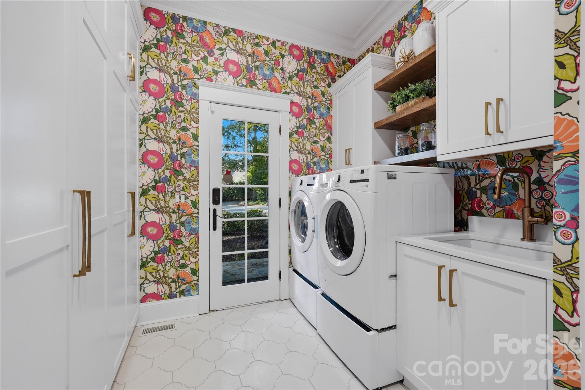 Primary Floor Laundry - 6239 Sharon Hills Road, Charlotte