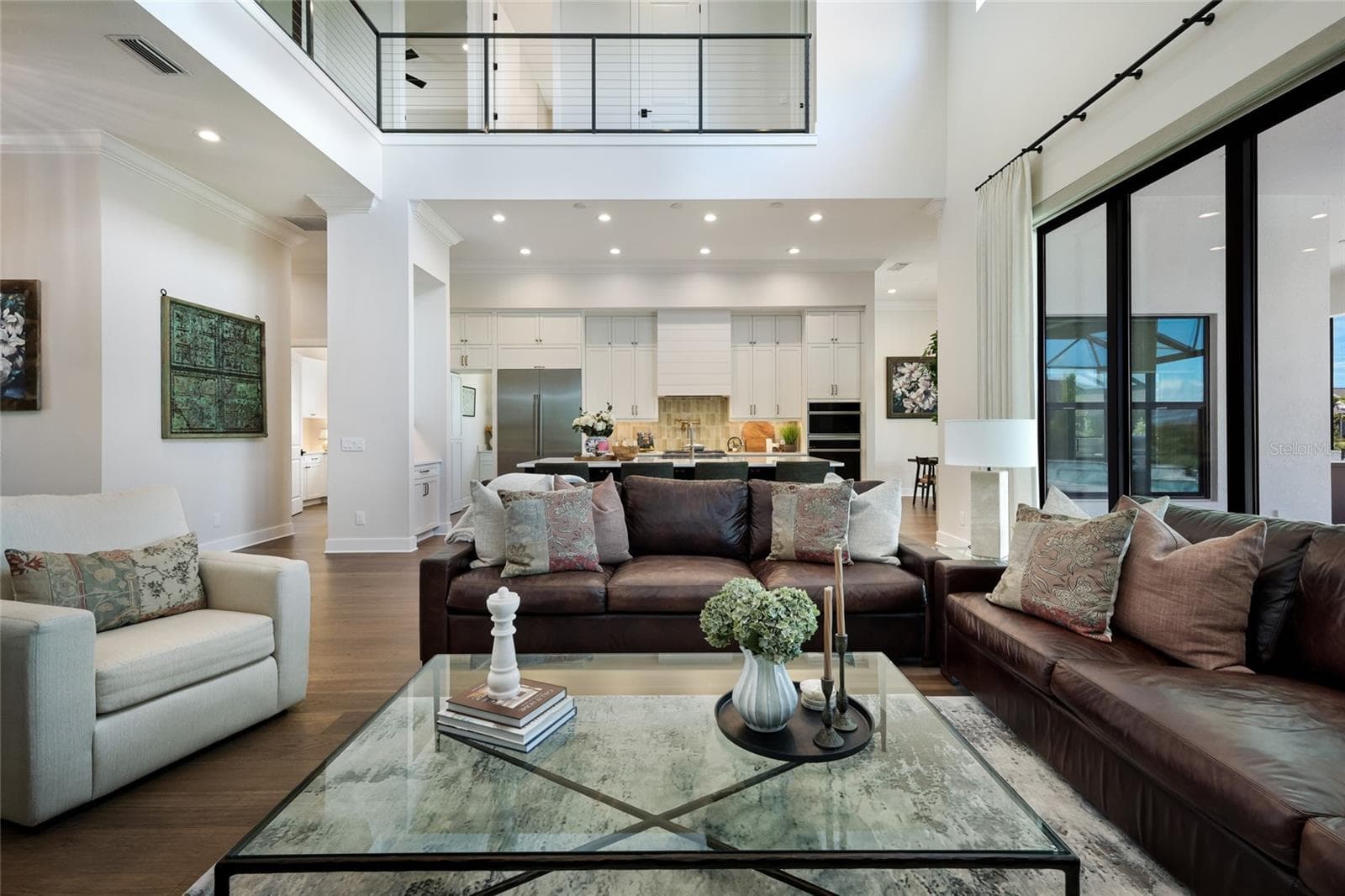 Single Family Residence at 17129 WATERWORKS TER, VENICE, photo 15 of 92