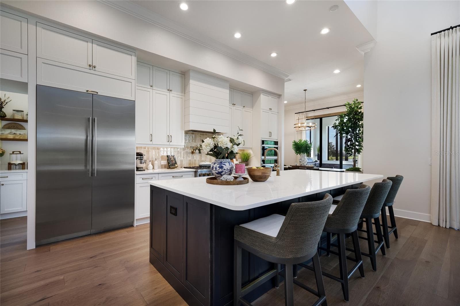 Single Family Residence at 17129 WATERWORKS TER, VENICE, photo 19 of 92