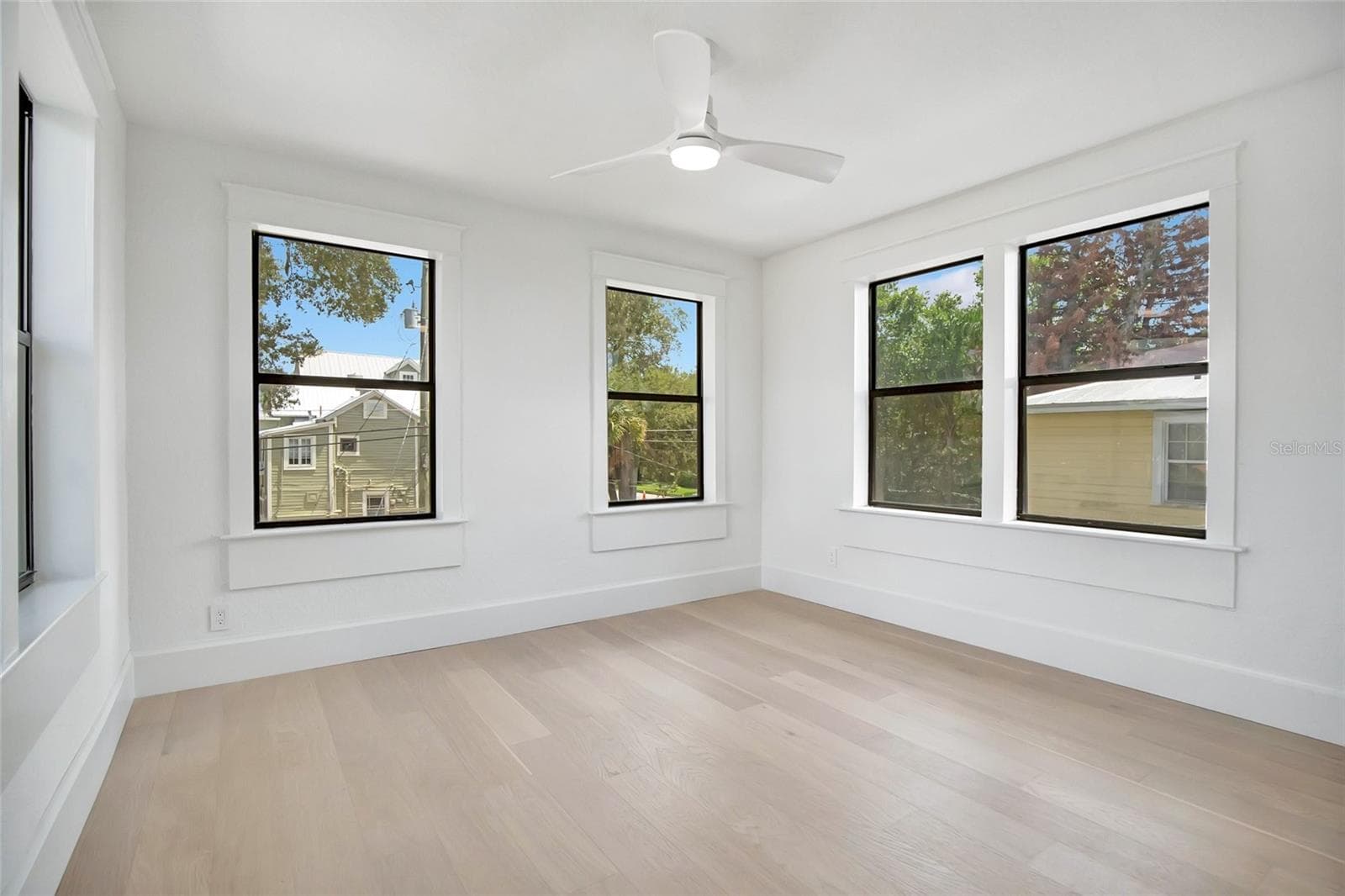 Single Family Residence at 315 MAGNOLIA AVE, SANFORD, photo 28 of 50