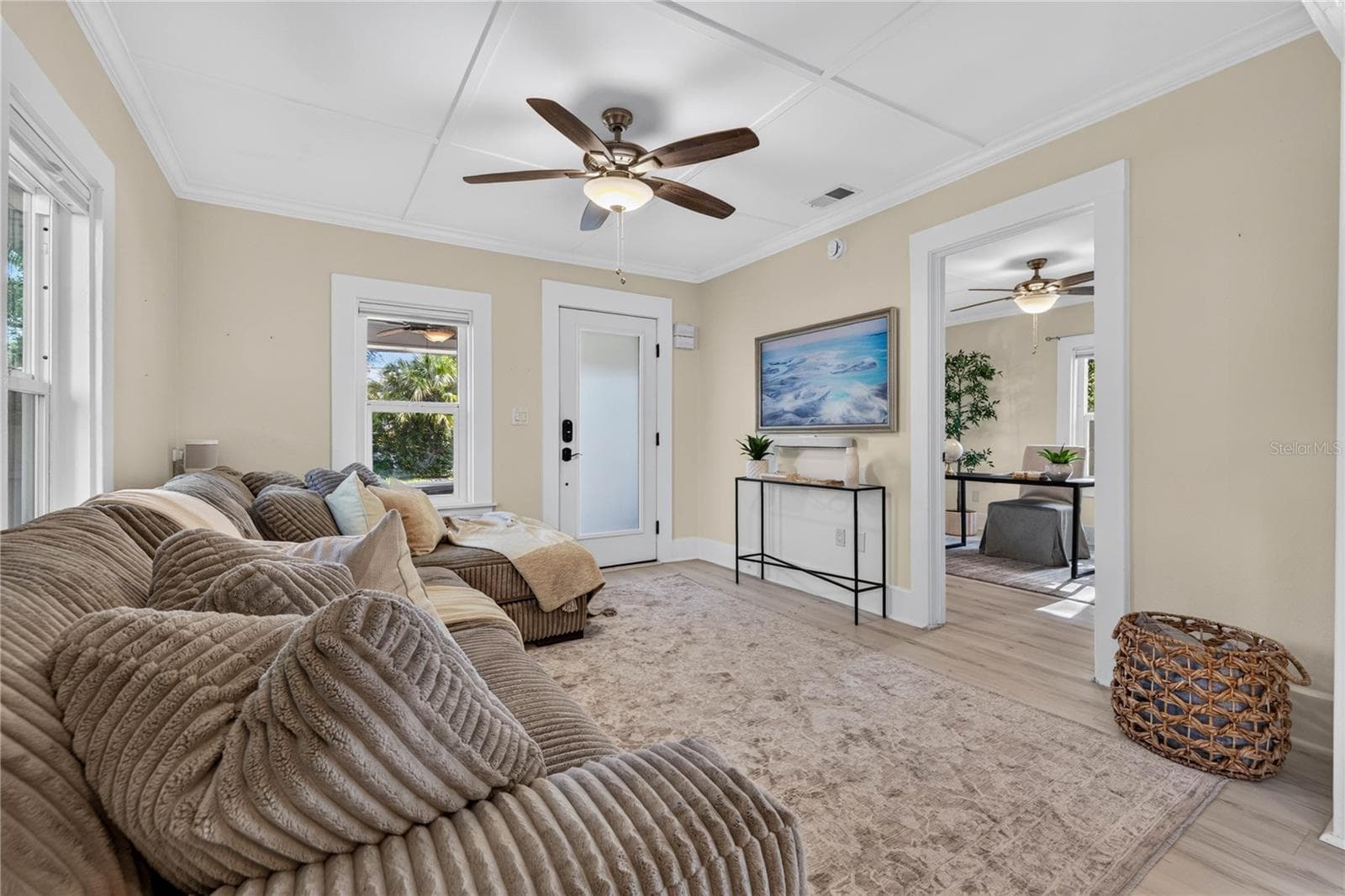 Living Room - 2545 2ND AVE N, ST PETERSBURG