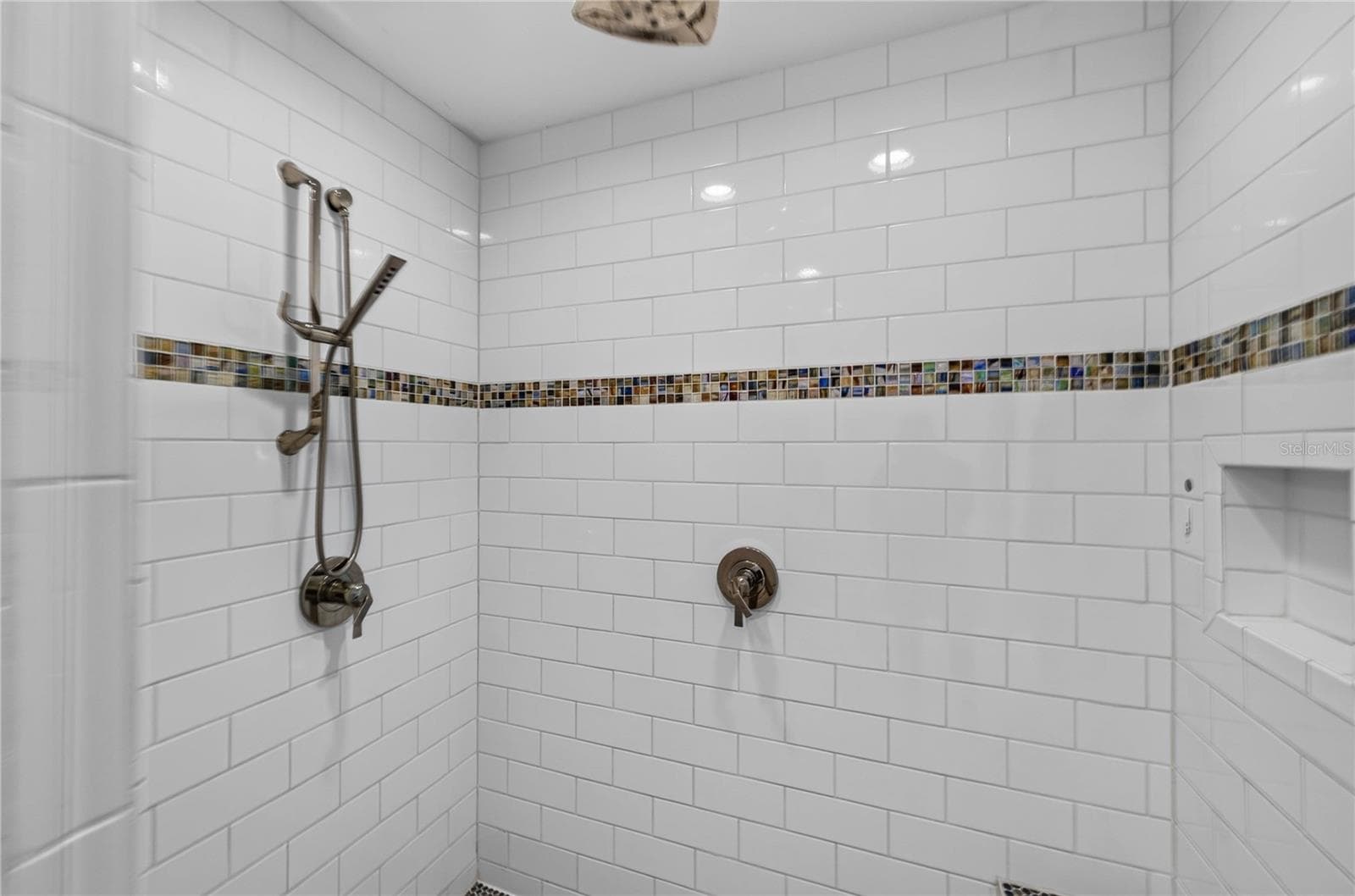 Primary Bathroom - 2545 2ND AVE N, ST PETERSBURG