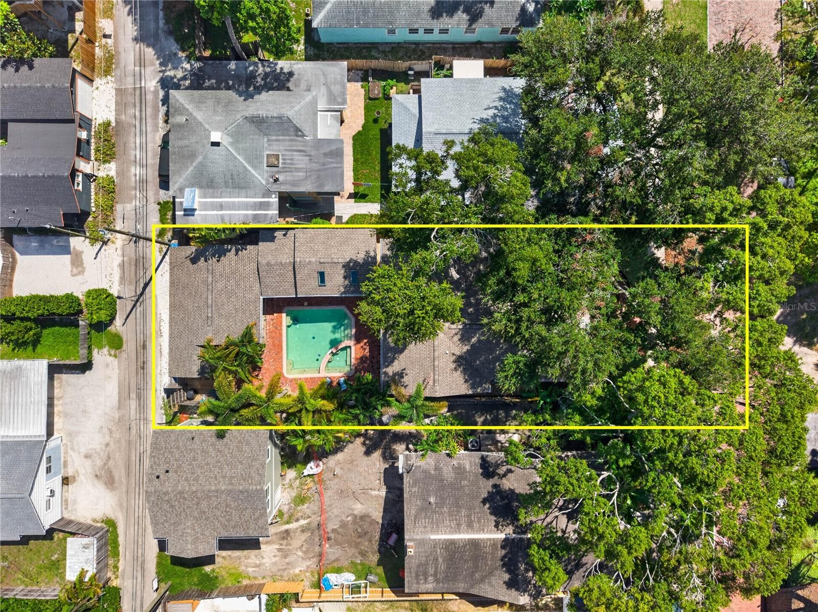 Overhead - 2545 2ND AVE N, ST PETERSBURG