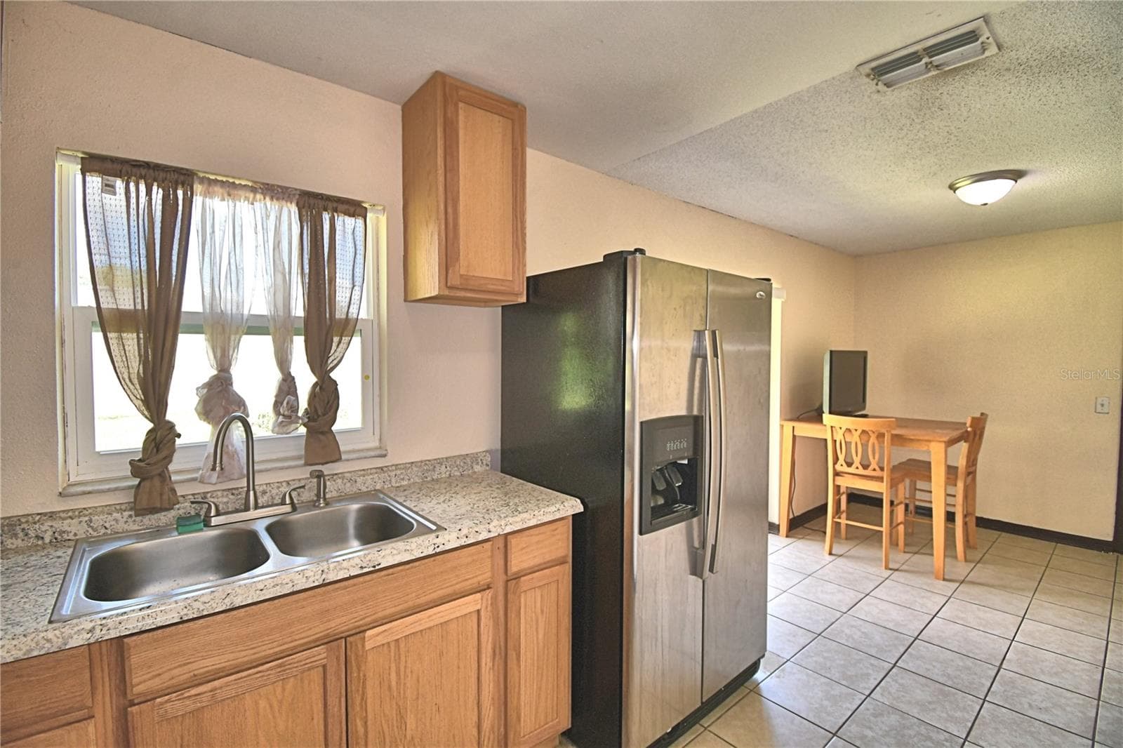 Single Family Residence at 2407 LILLY ST, LAKE WALES, photo 4 of 22