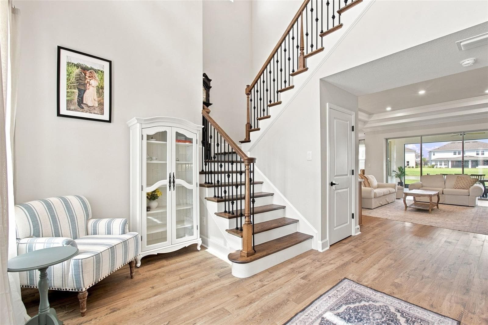 Single Family Residence at 33933 ANCHOR LIGHT LN, WESLEY CHAPEL, photo 11 of 99