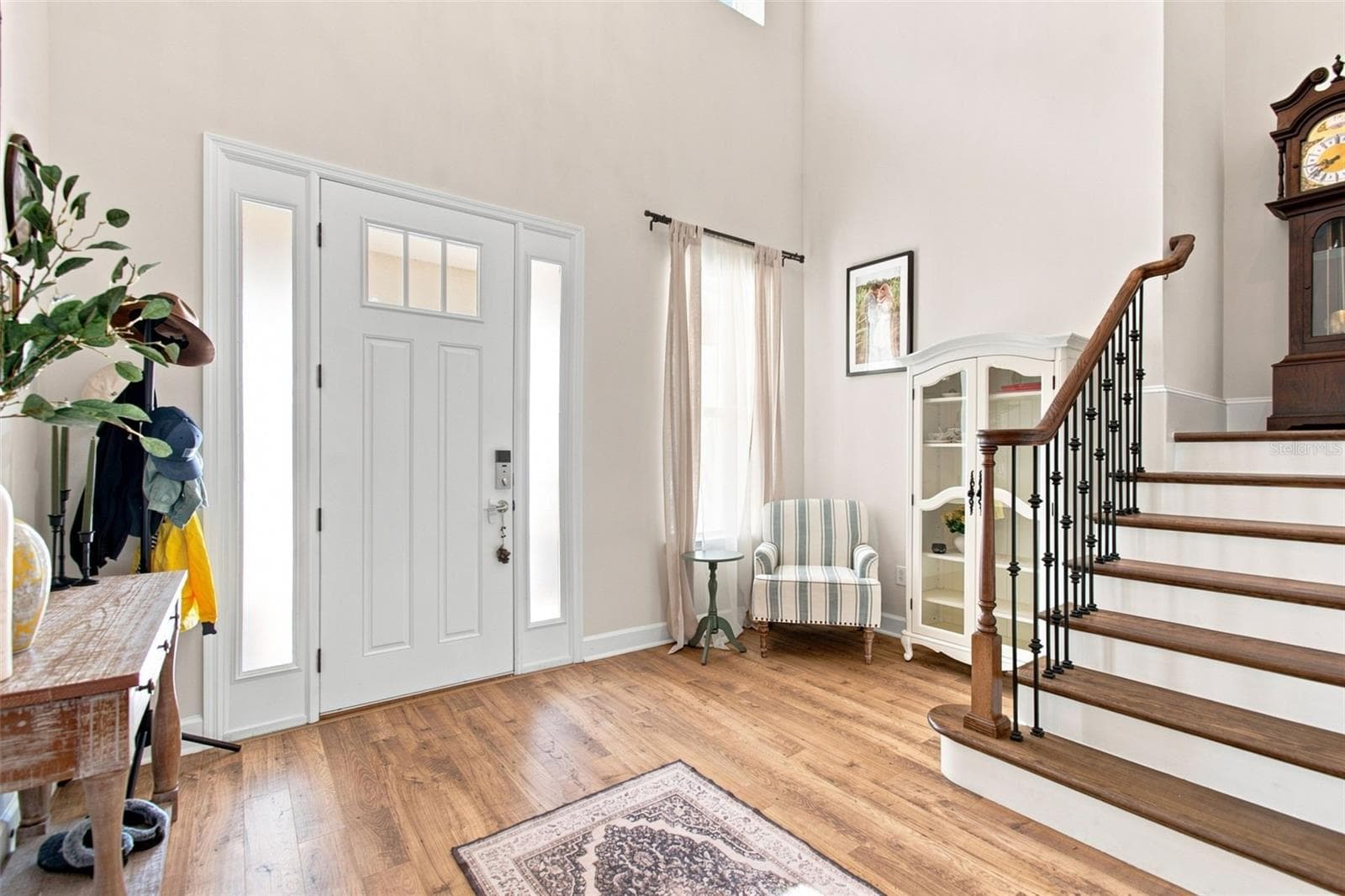 Single Family Residence at 33933 ANCHOR LIGHT LN, WESLEY CHAPEL, photo 14 of 99