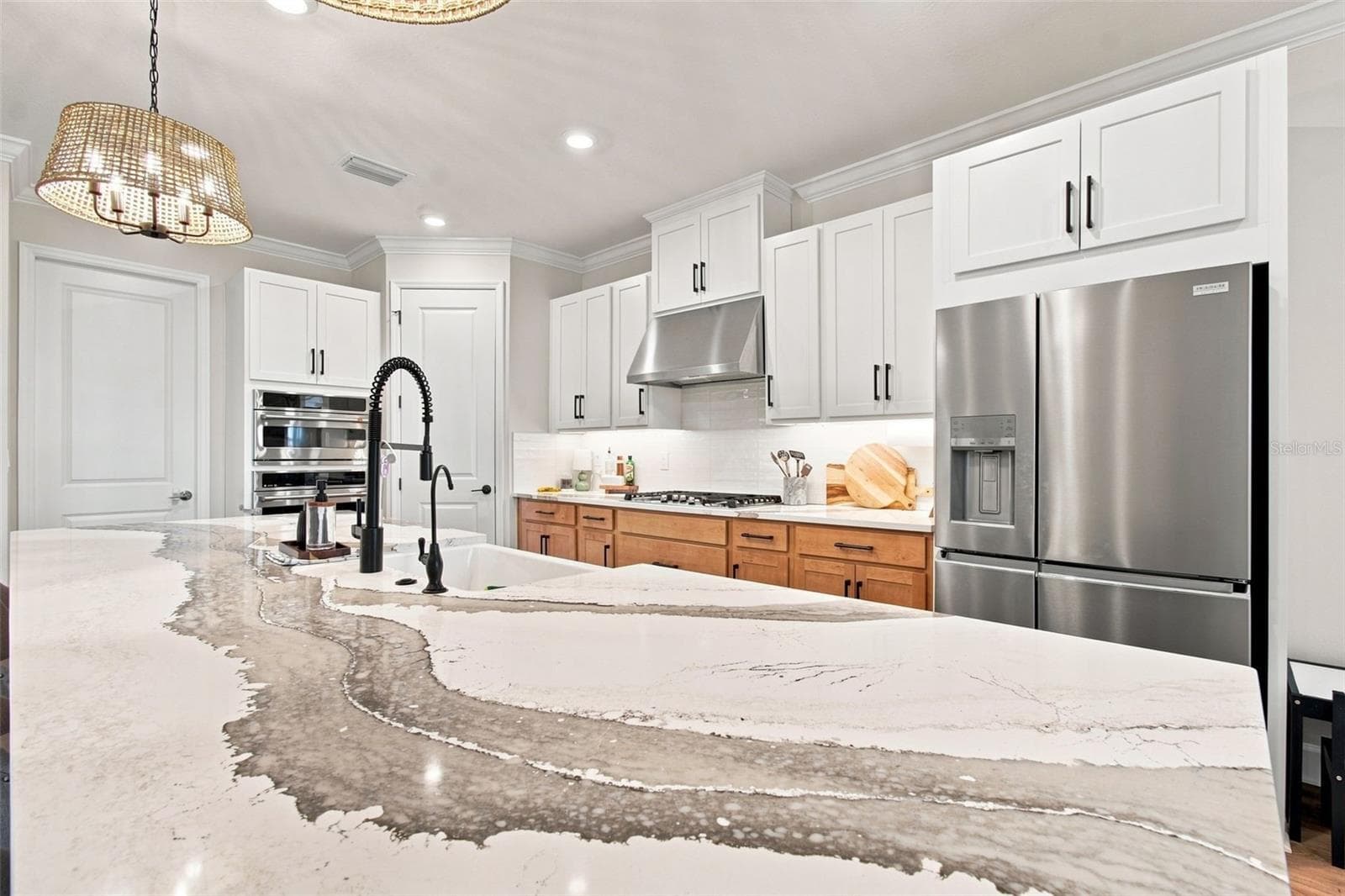 Single Family Residence at 33933 ANCHOR LIGHT LN, WESLEY CHAPEL, photo 37 of 99