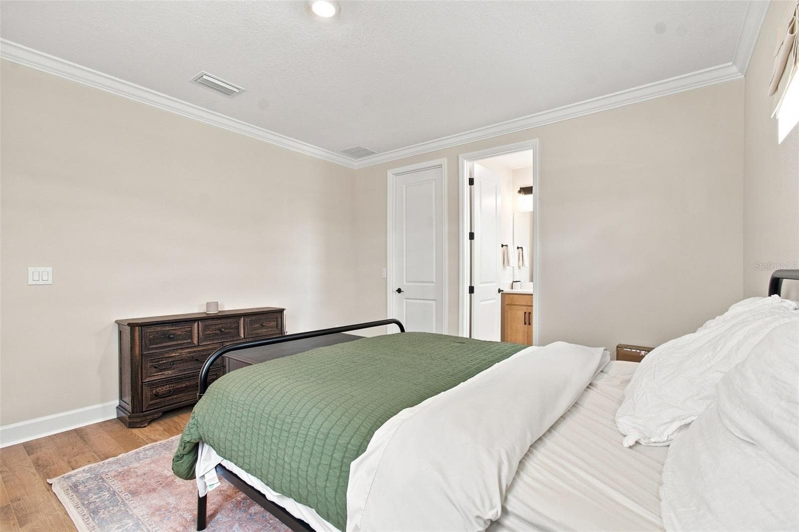Single Family Residence at 33933 ANCHOR LIGHT LN, WESLEY CHAPEL, photo 75 of 99