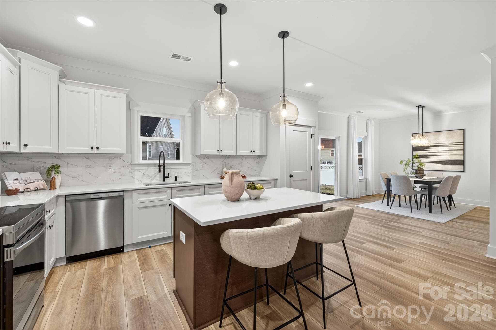 Single Family Residence at 12714 Hamilton Road, Charlotte, photo 5 of 64