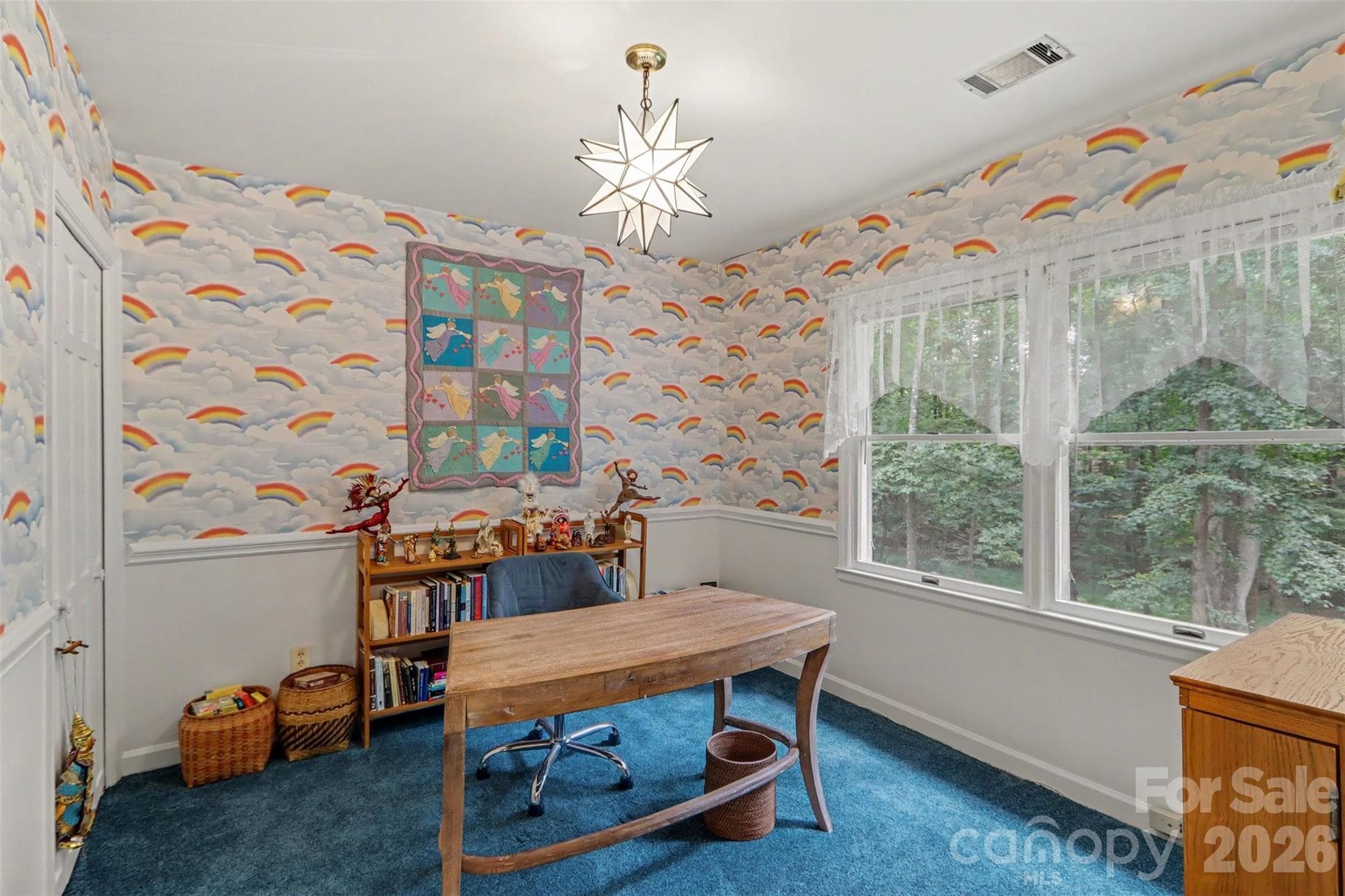Single Family Residence at 7030 Pleasant Drive, Charlotte, photo 9 of 37