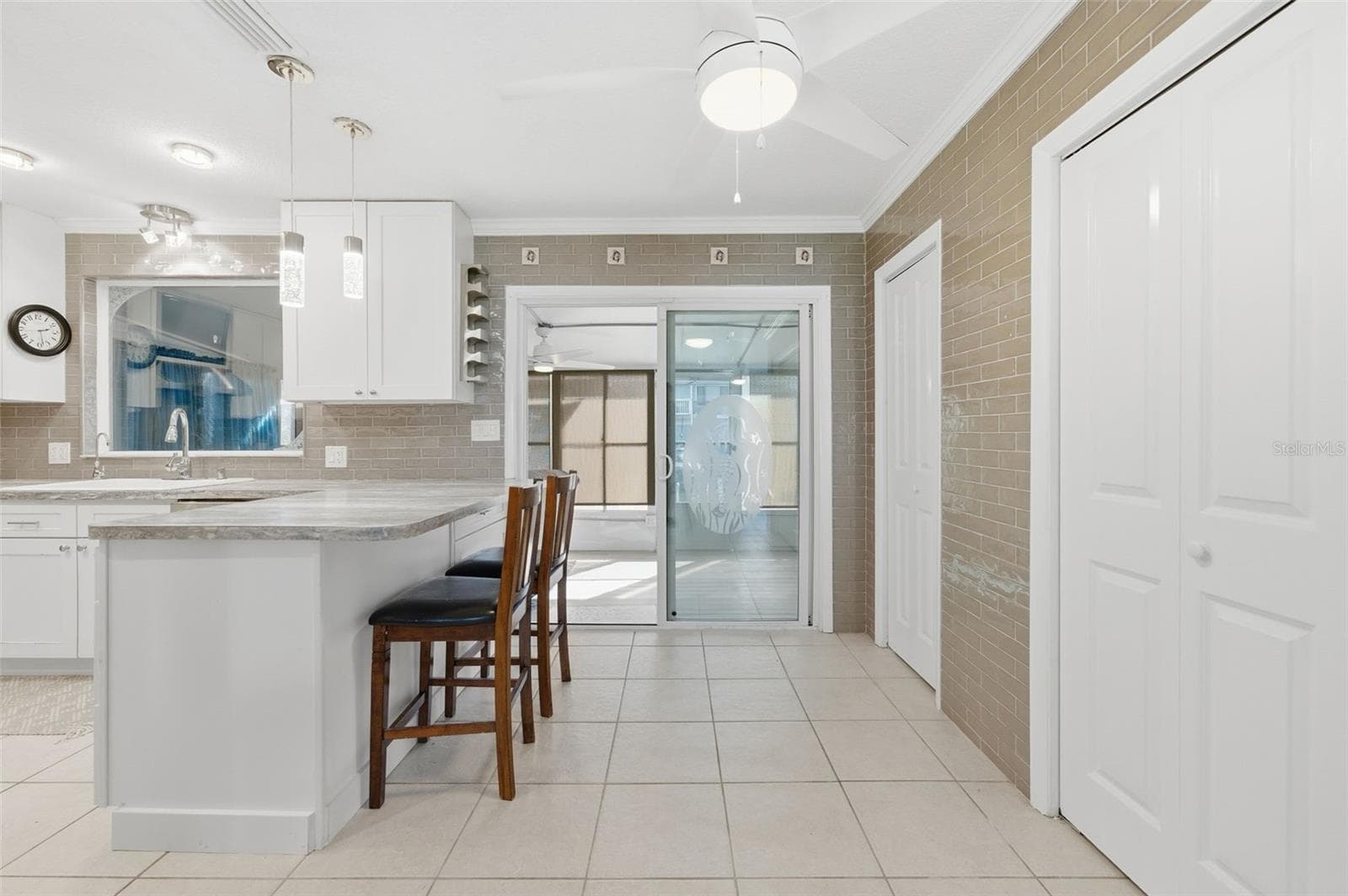 Single Family Residence at 6424 BOATYARD DR, HUDSON, photo 10 of 47