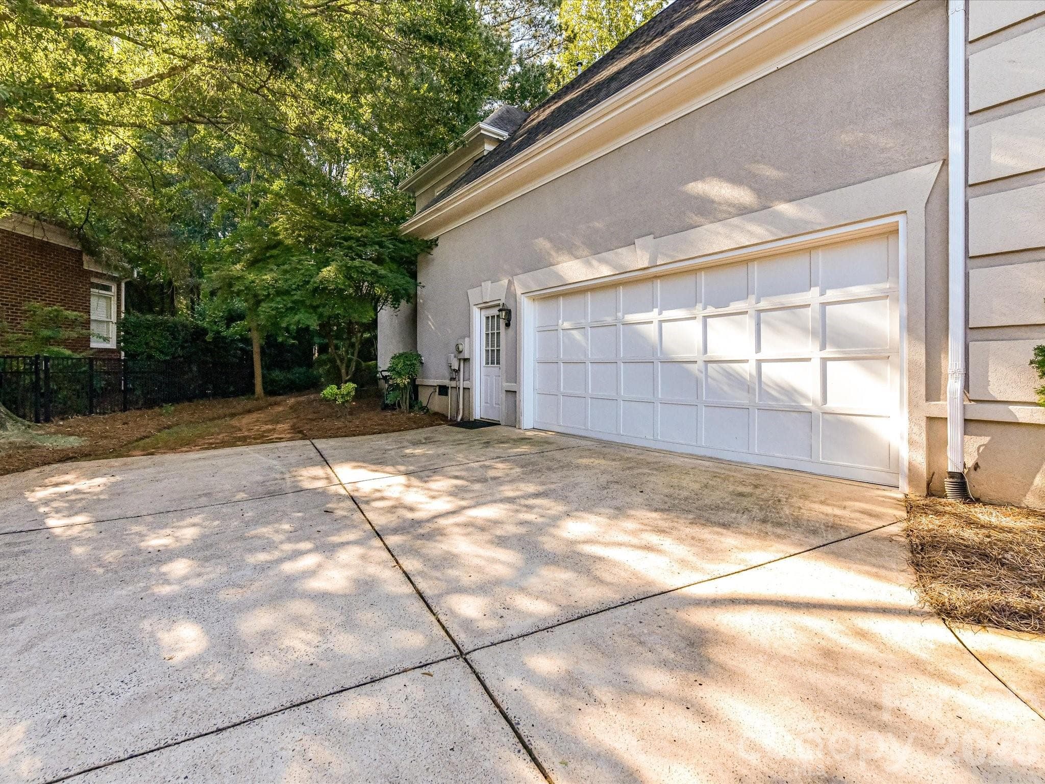 Single Family Residence at 10835 Alexander Mill Drive, Charlotte, photo 44 of 44