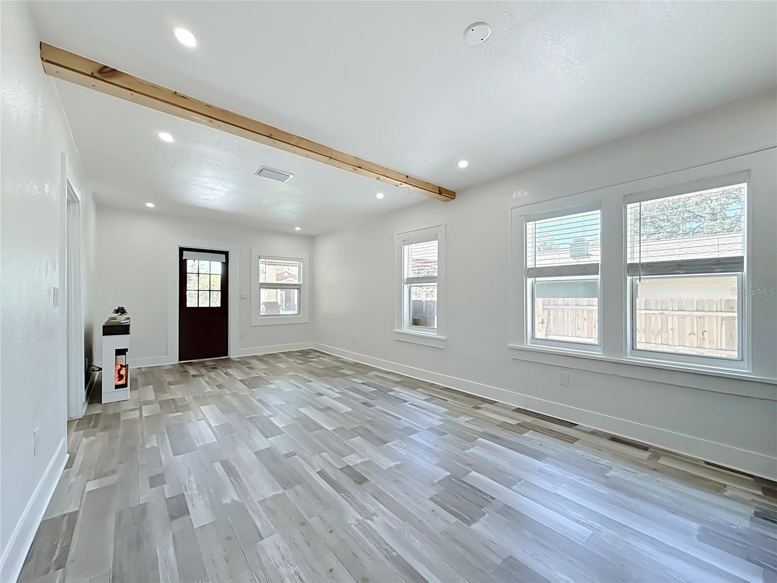 Single Family Residence at 1435 PRESCOTT ST S, ST PETERSBURG, photo 4 of 35