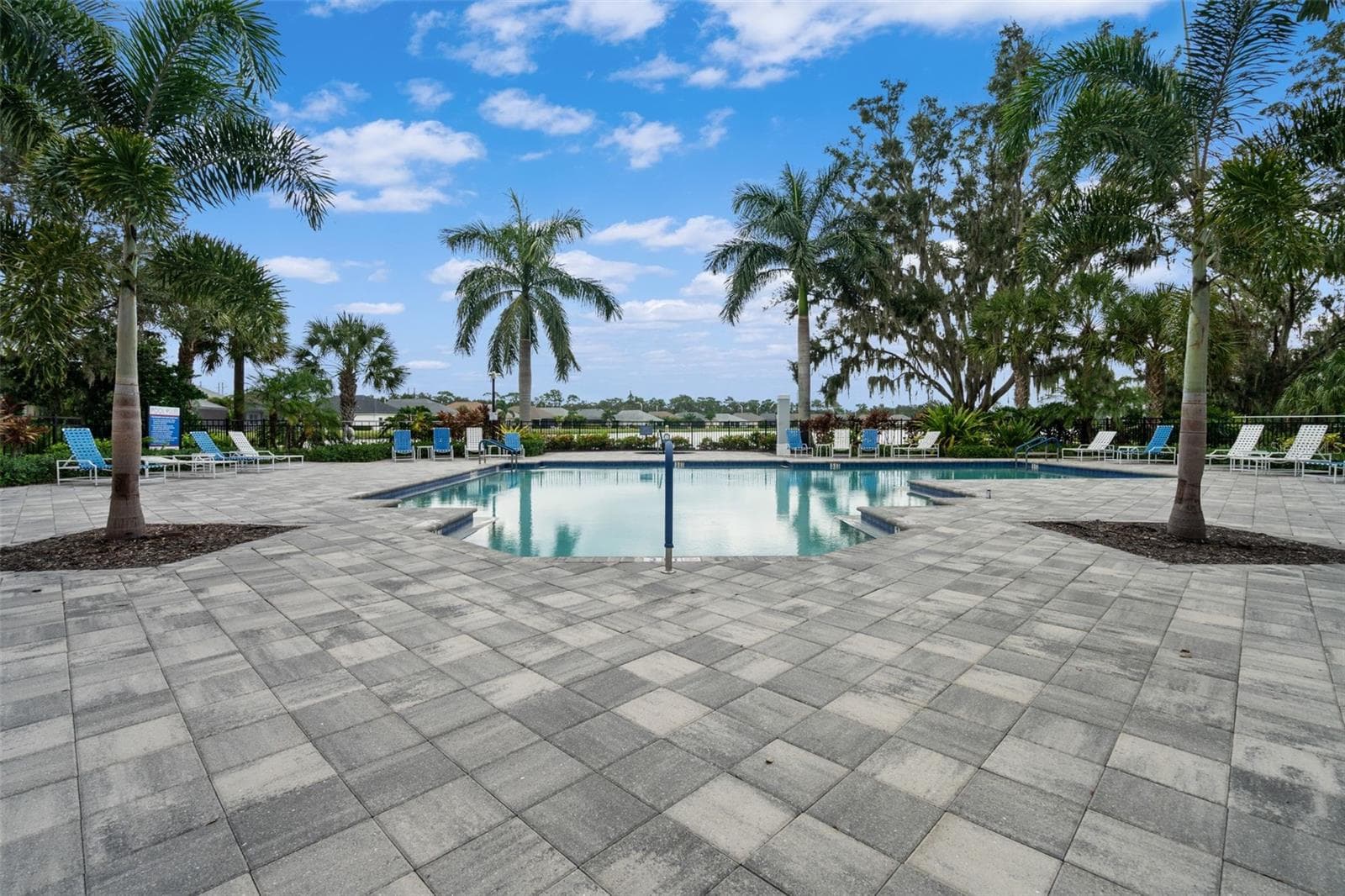 Single Family Residence at 7735 RIDGELAKE CIR, BRADENTON, photo 50 of 55